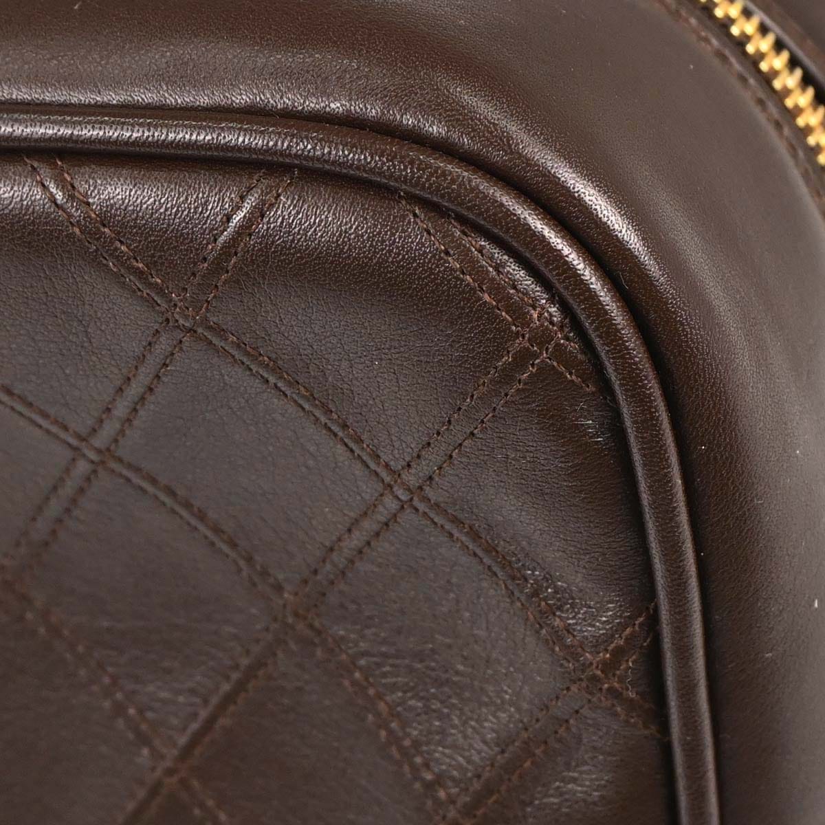 Chanel 1989 - 1991 Brown Lambskin Bicolore Pouch Clutch Bag