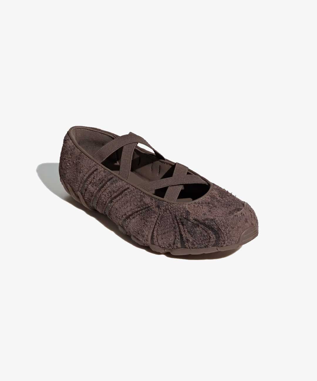 ADIDAS |GHOST SPRINT BALLET SHOES { EARTH STRATA / EARTH STRATA / GUM