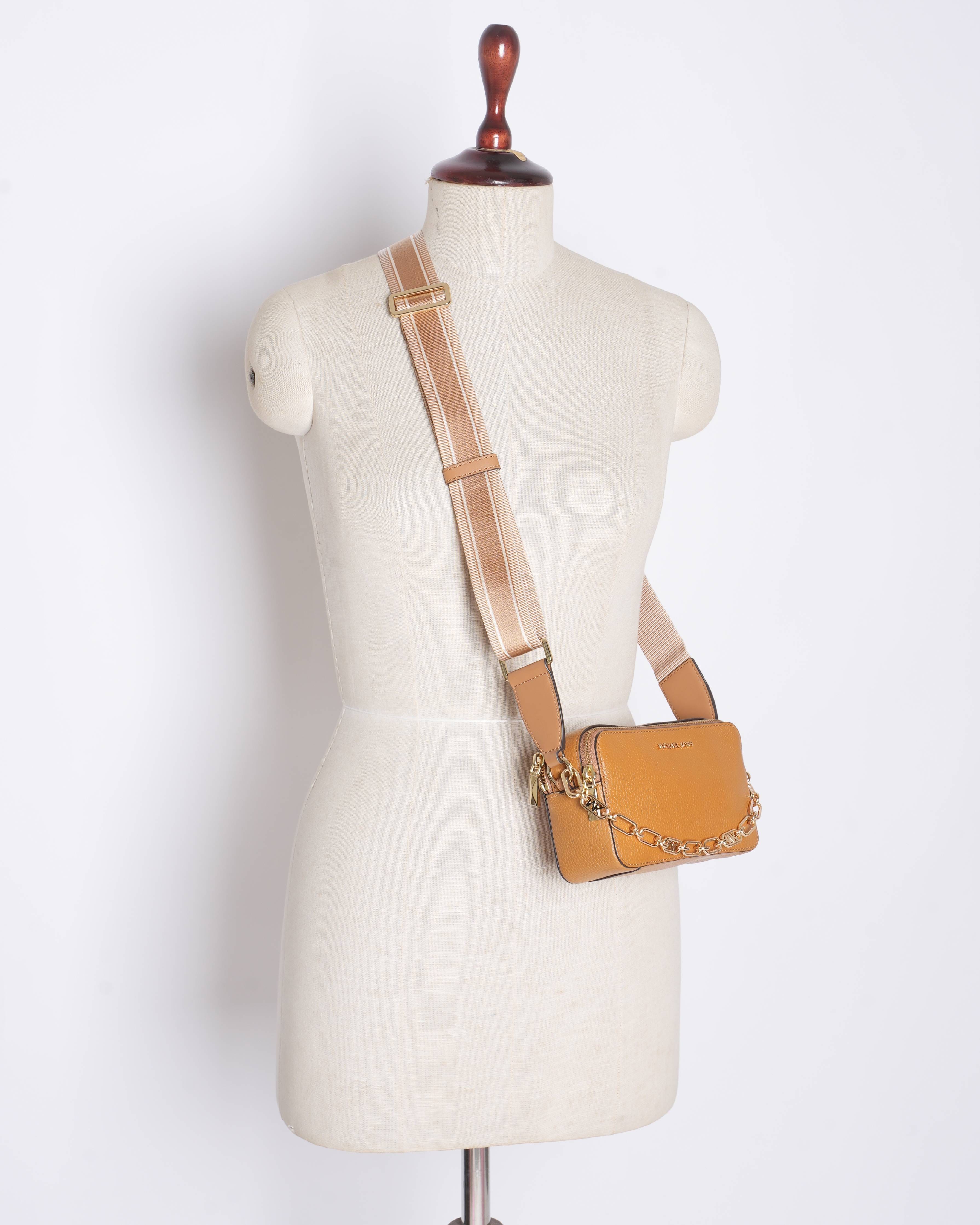 Michael Kors Jet Set Small Pebbled Leather Shoulder bag