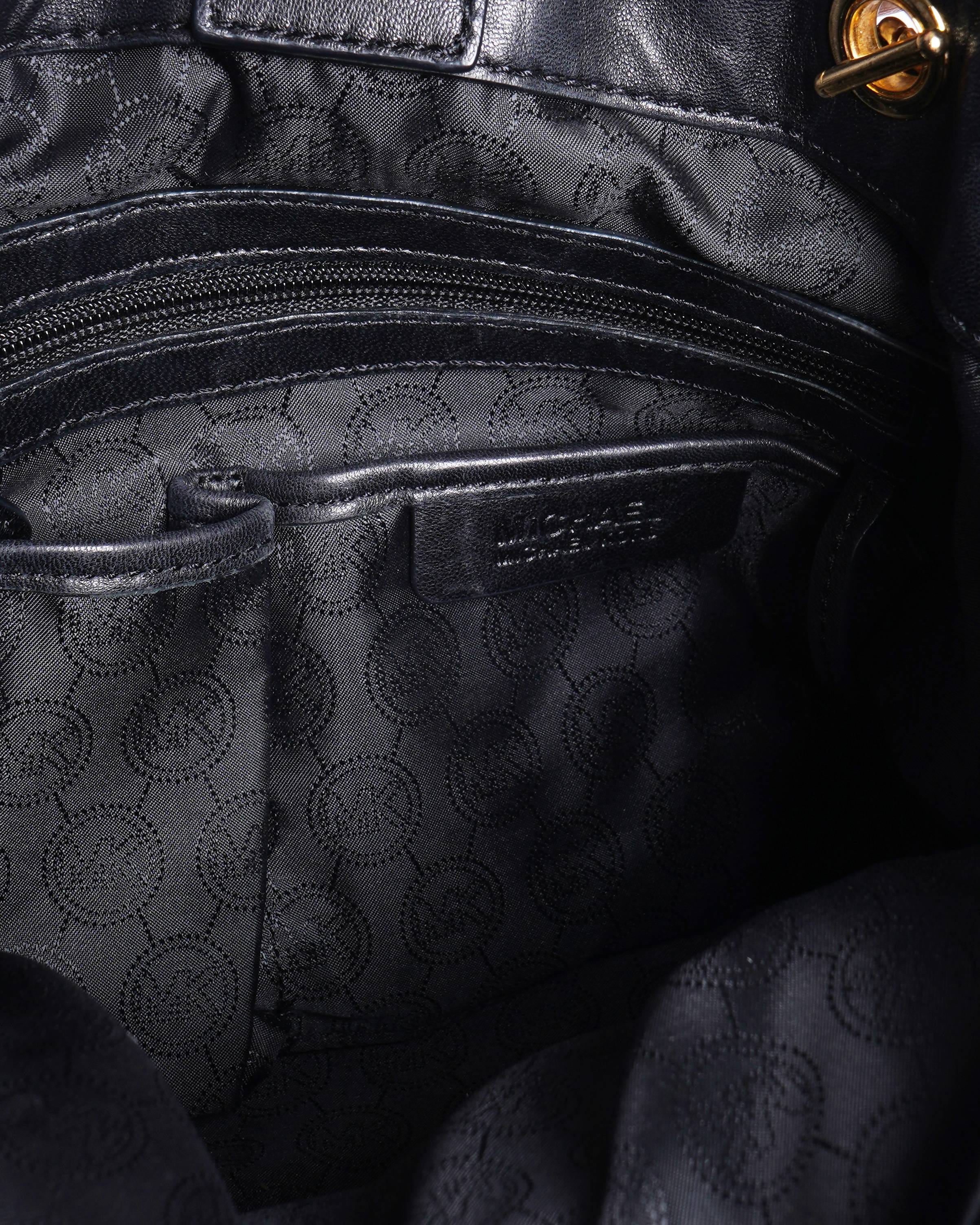 Michael Kors Quilted Shoulder Bag In Black