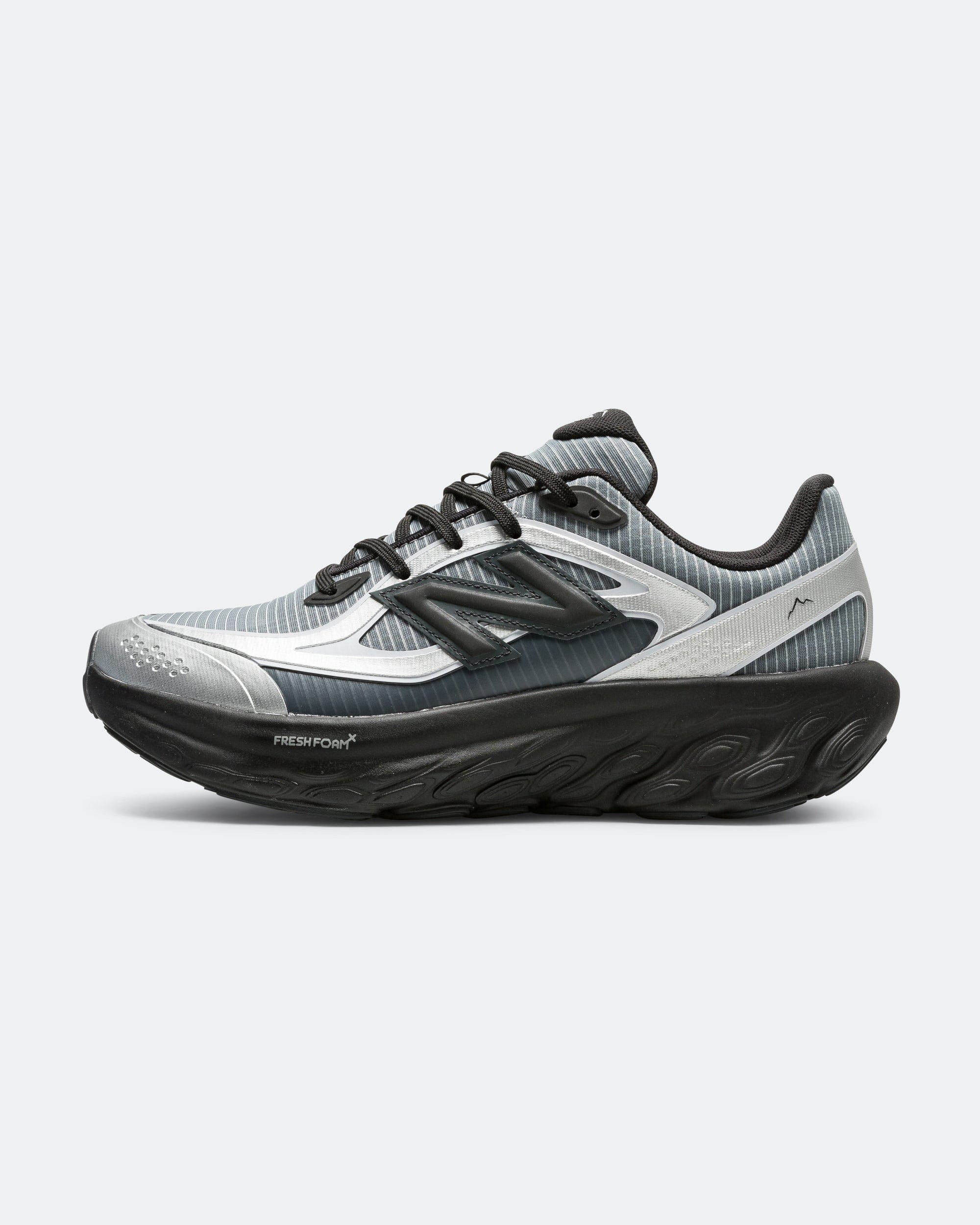 New Balance UTRNCA x CAYL