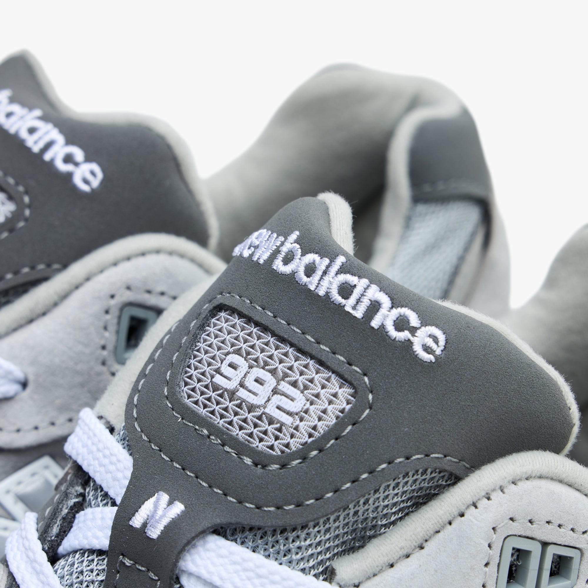 New Balance Made in USA 992 Core Grey / White