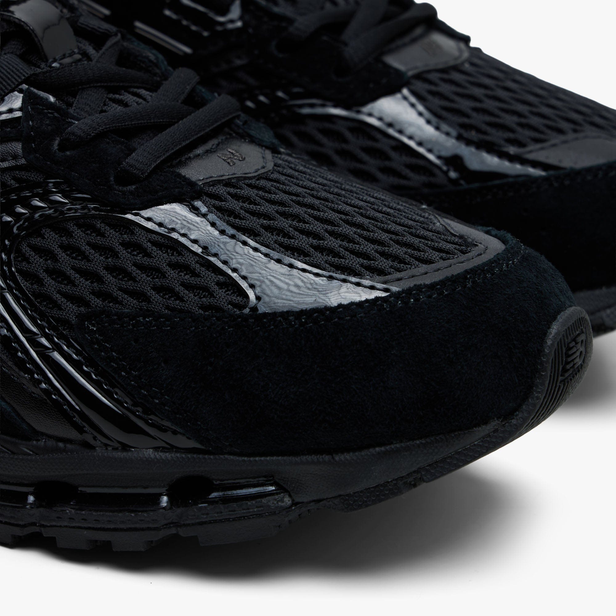 New Balance 1954R Black / Black