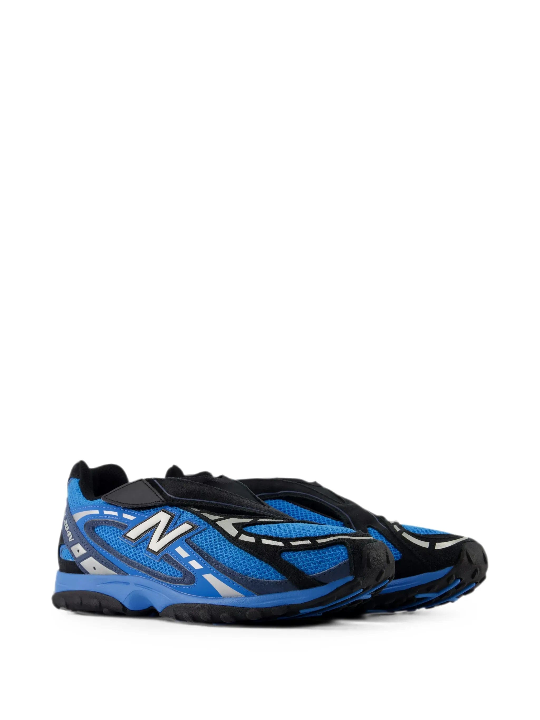 New Balance 204V shoes