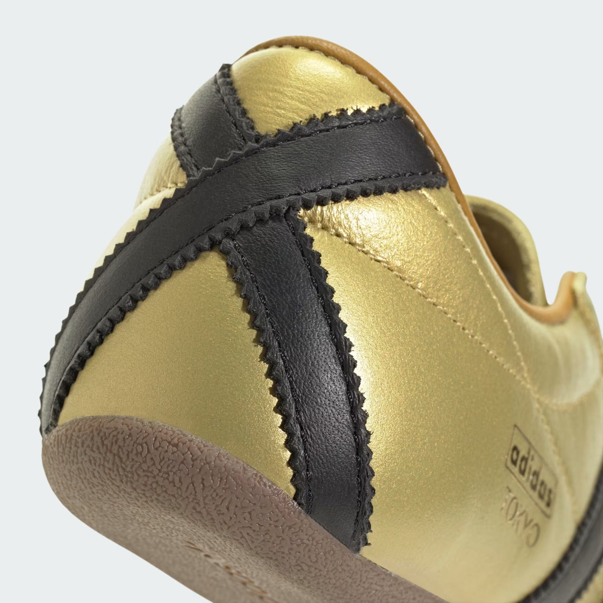 adidas WMNS TOKYO - GOLD METALLIC / CORE BLACK