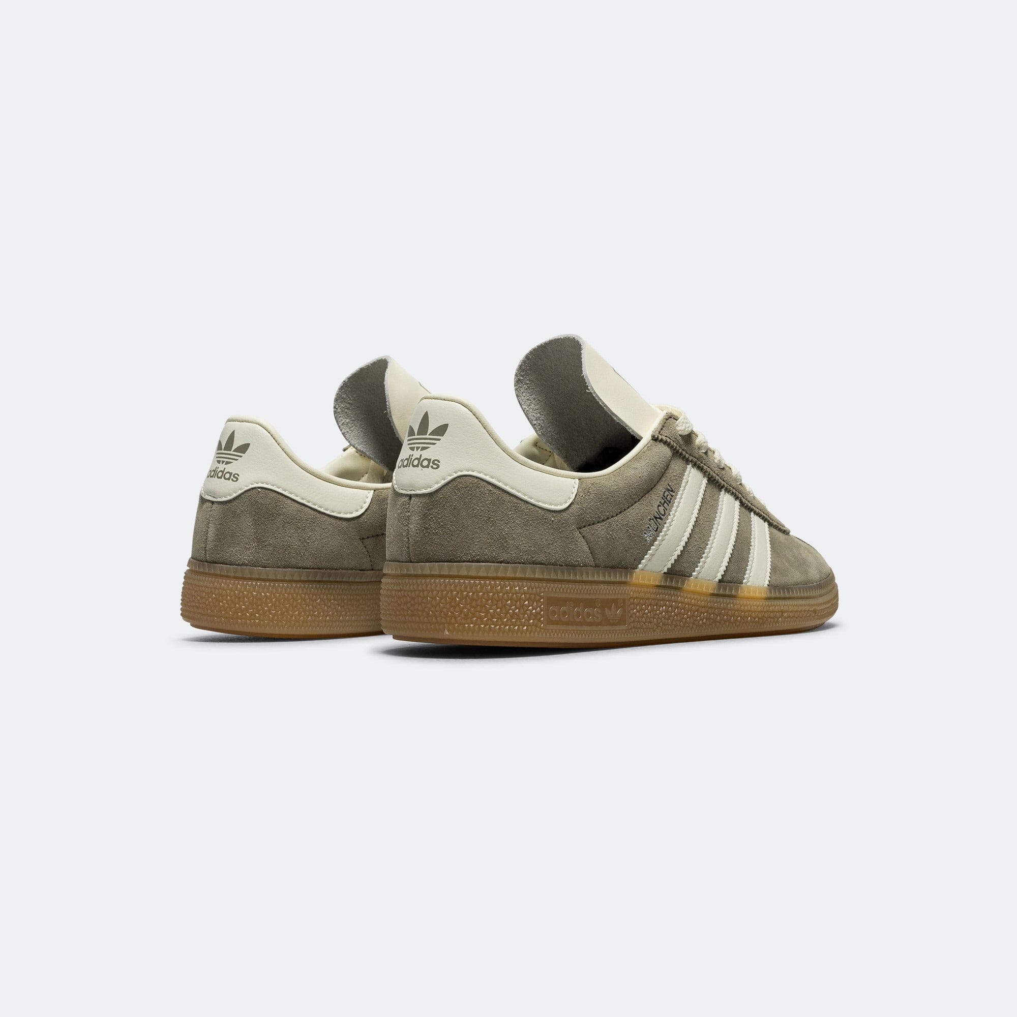 adidas Womens Muenchen - Silver Pebble/Off White - Silver Metallic