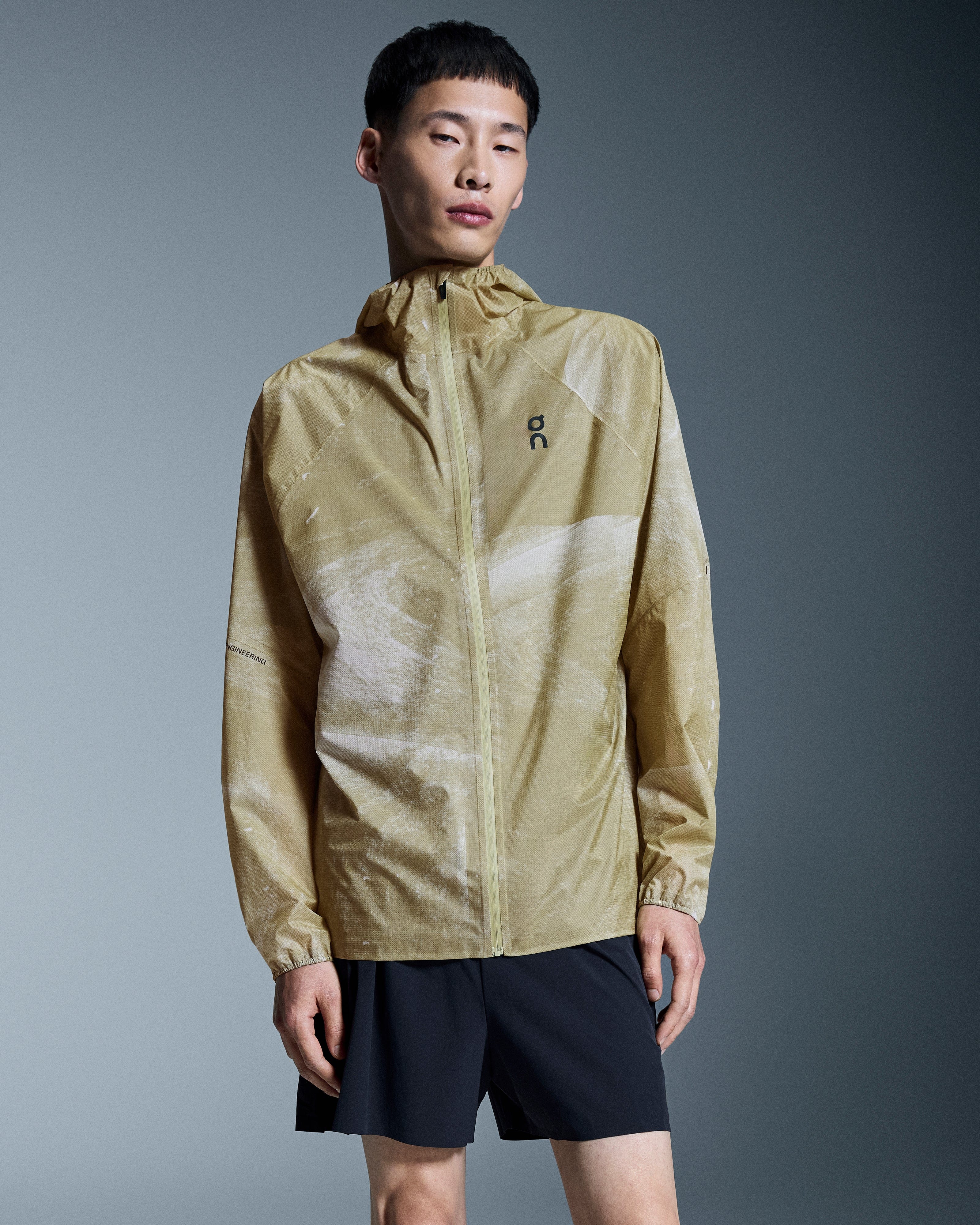 On Running On Ultra Jacket White | Caper