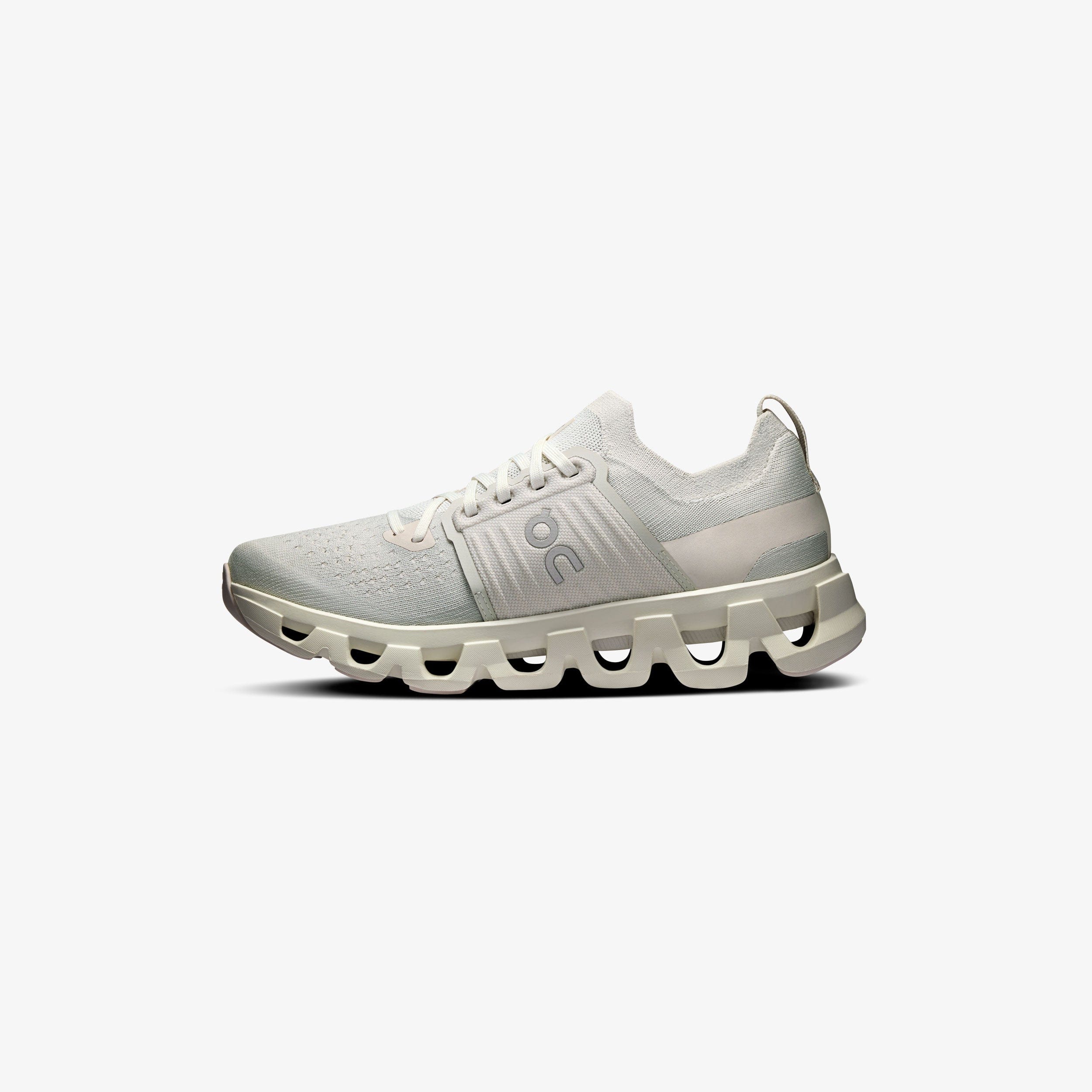 On Running Wmns Cloudswift 4
