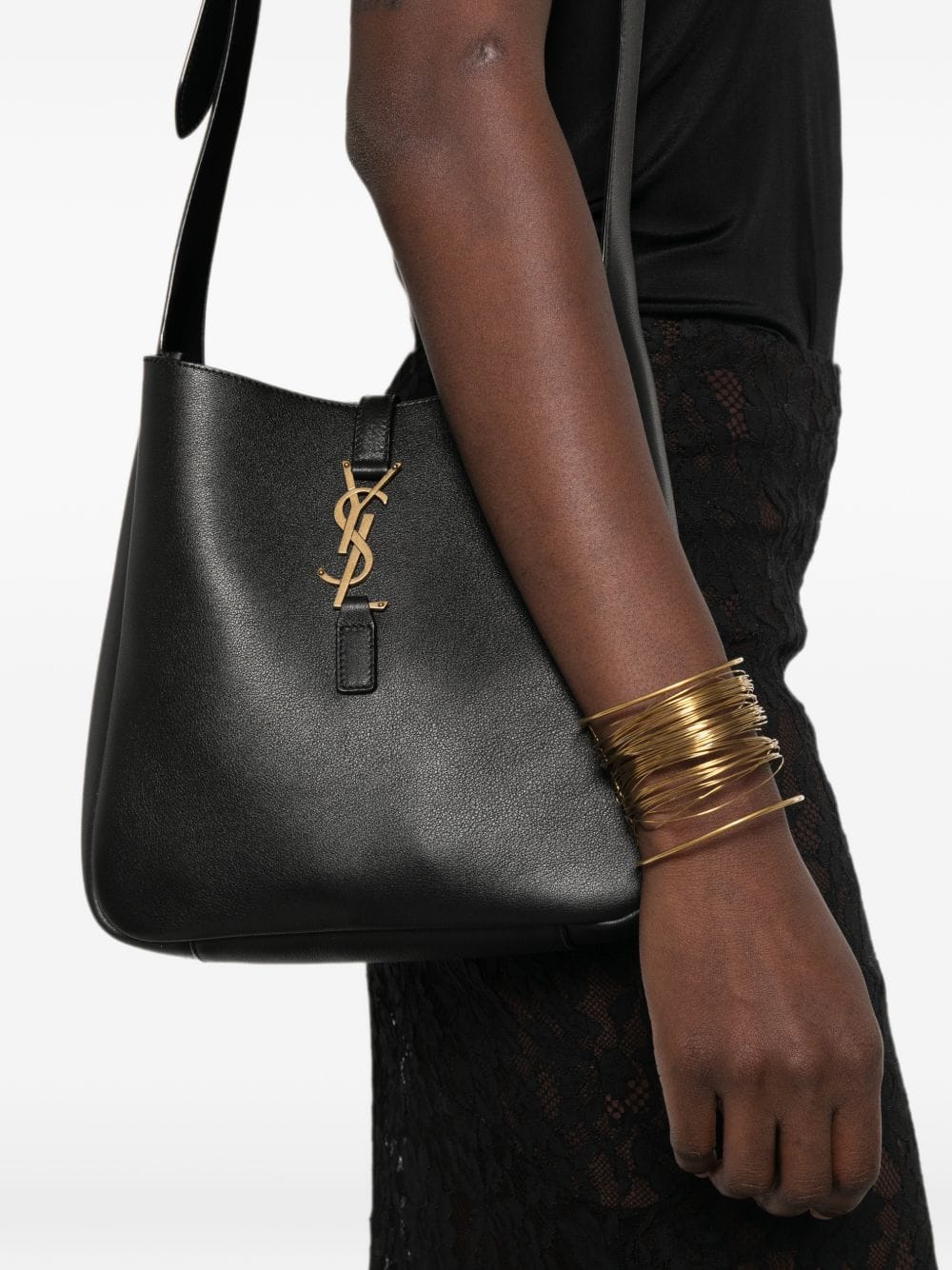 Saint Laurent Women Le 5 À 7 Leather Crossbody Bag