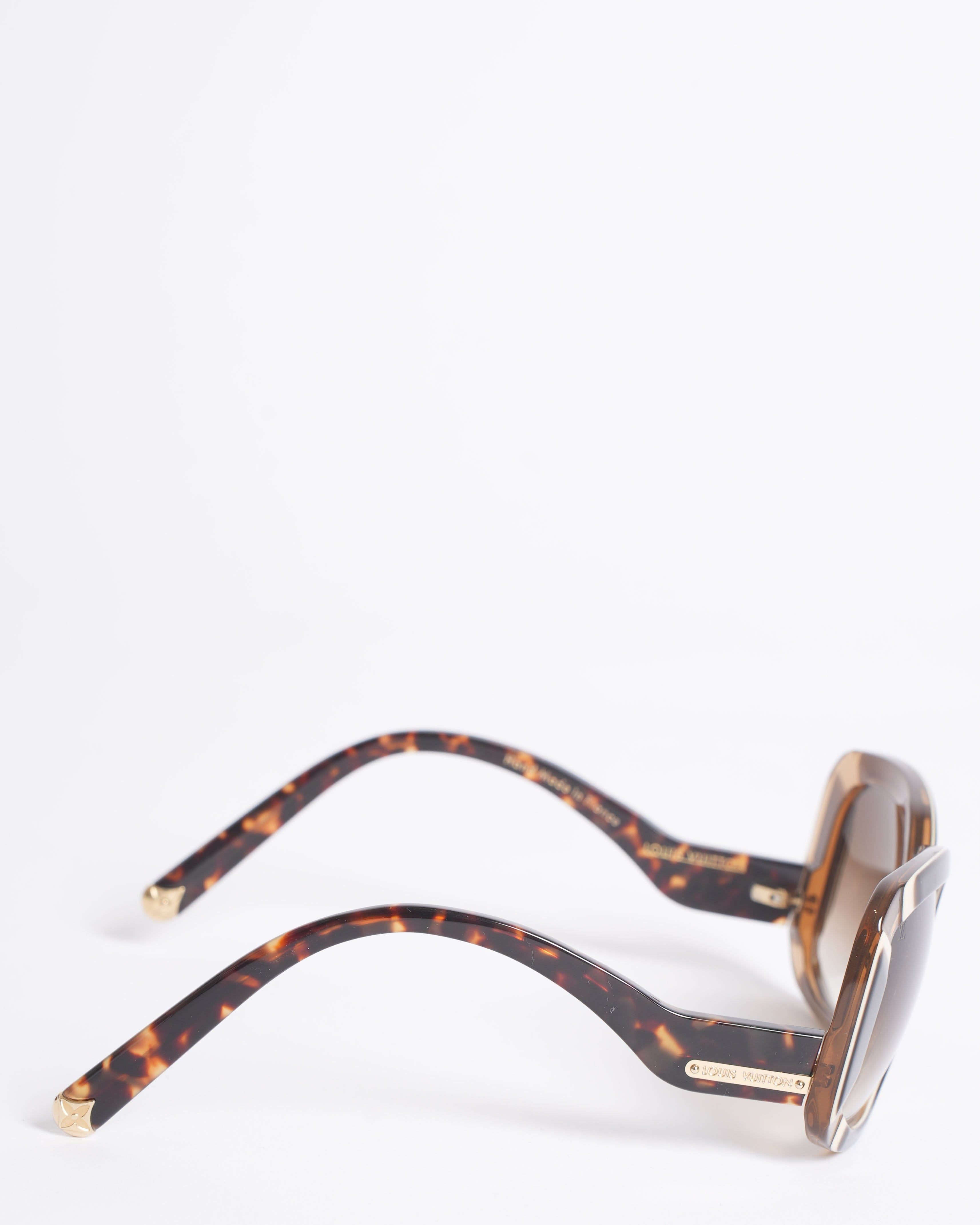 Louis Vuitton Square Anemone Oversized Sunglasses In Brown