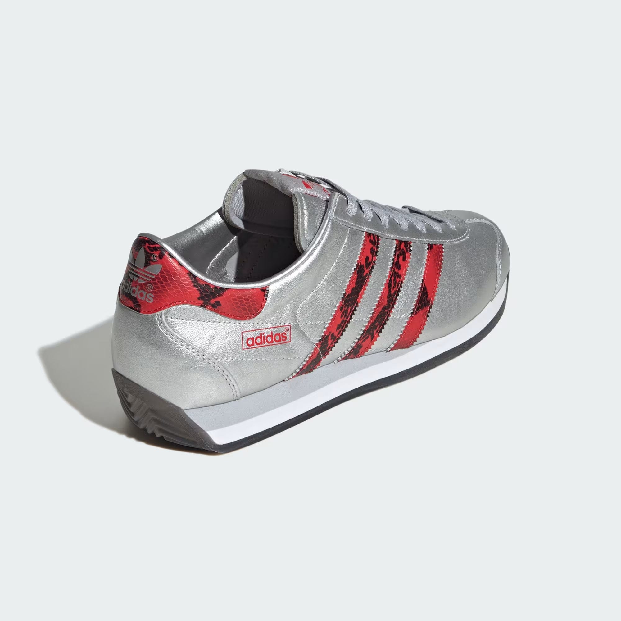 adidas COUNTRY JAPAN - SILVER METALLIC / CORE BLACK