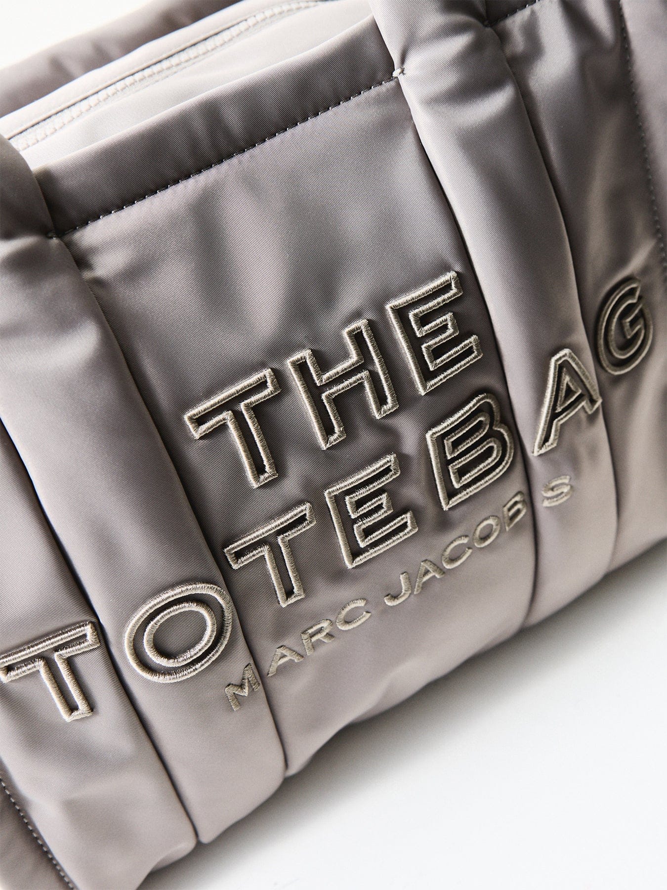 Marc Jacobs Medium Tote Bag Grey