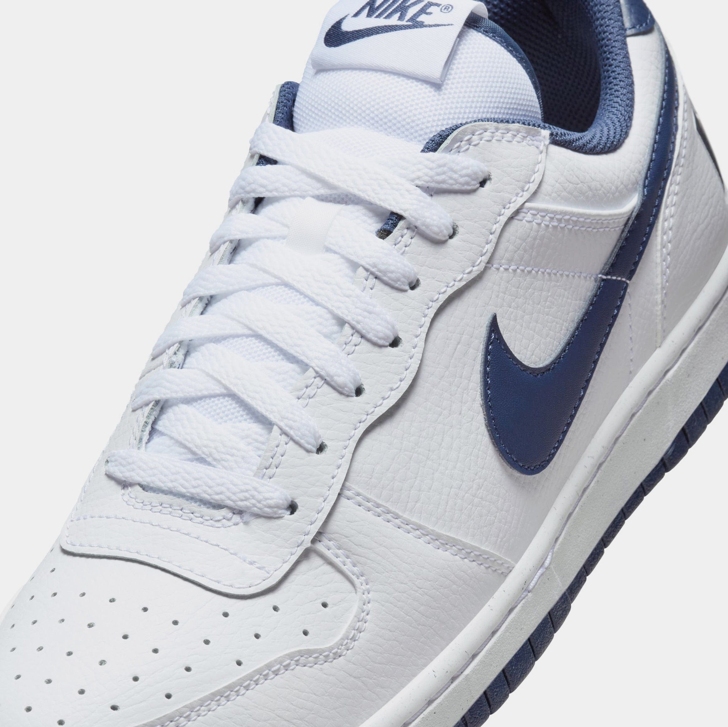 Nike Big Low Midnight Navy Mens Lifestyle Shoes (White/Midnight Navy)