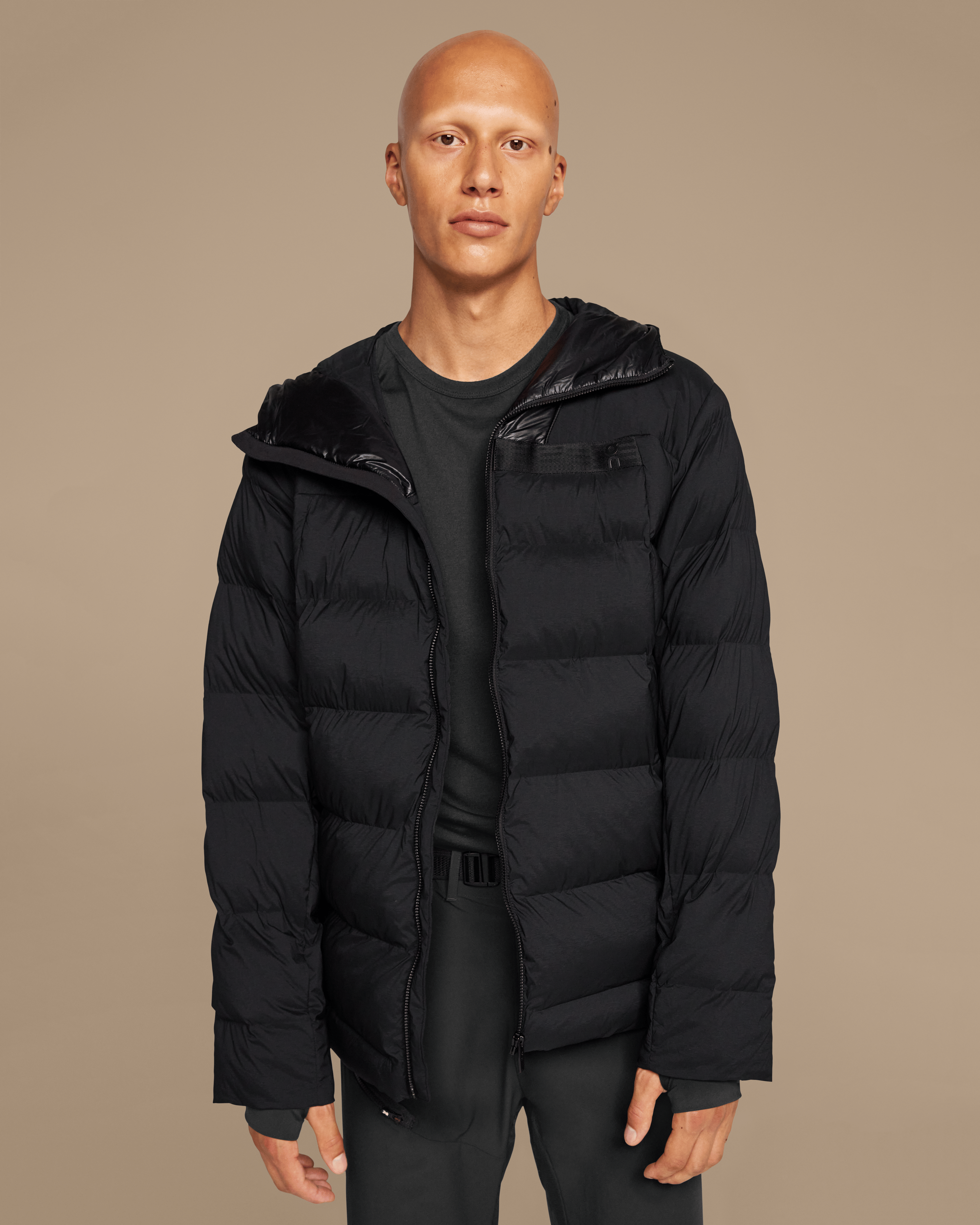 On Running On Challenger Jacket Black