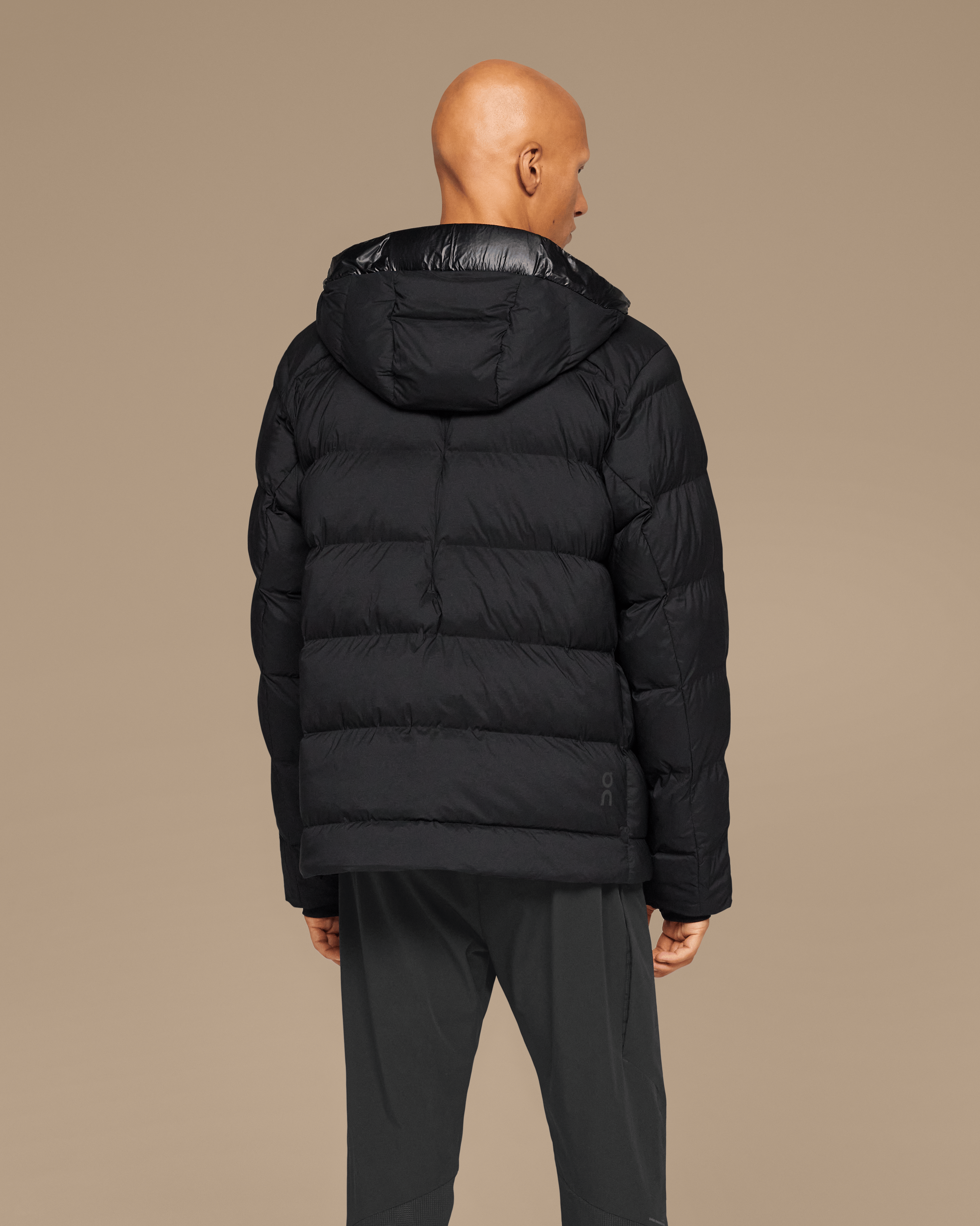 On Running On Challenger Jacket Black