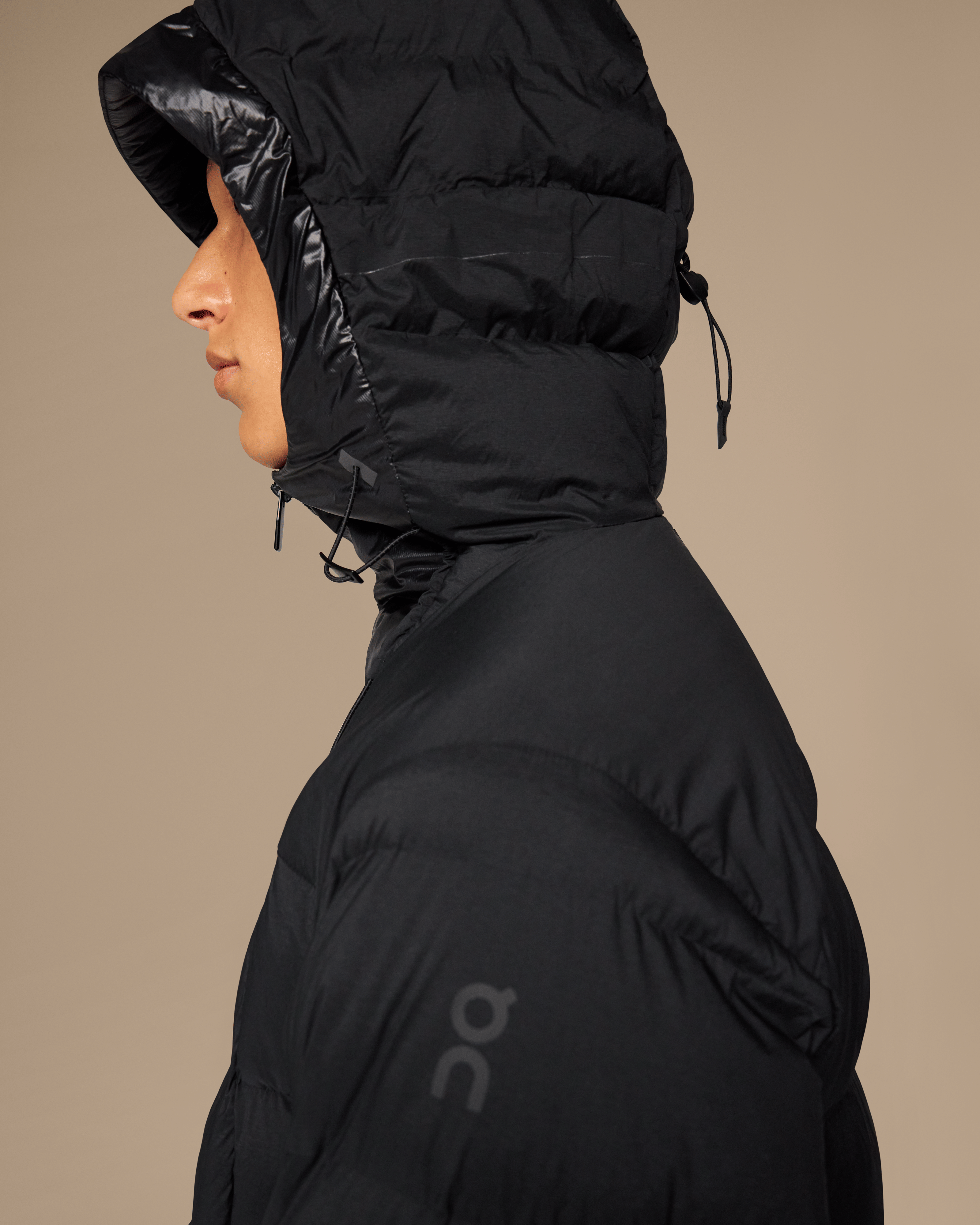 On Running On Challenger Jacket Black