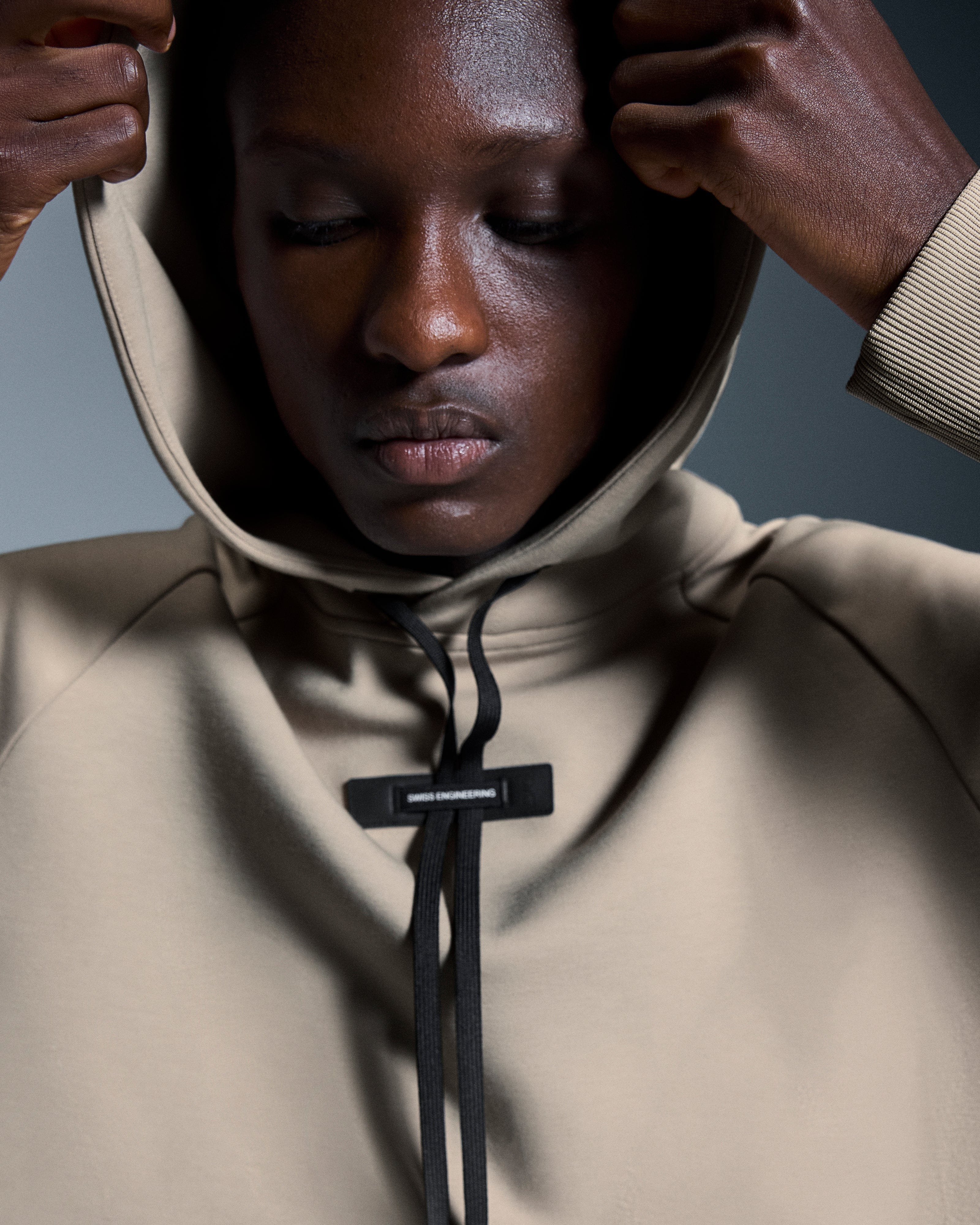 On Running On Hoodie Desert