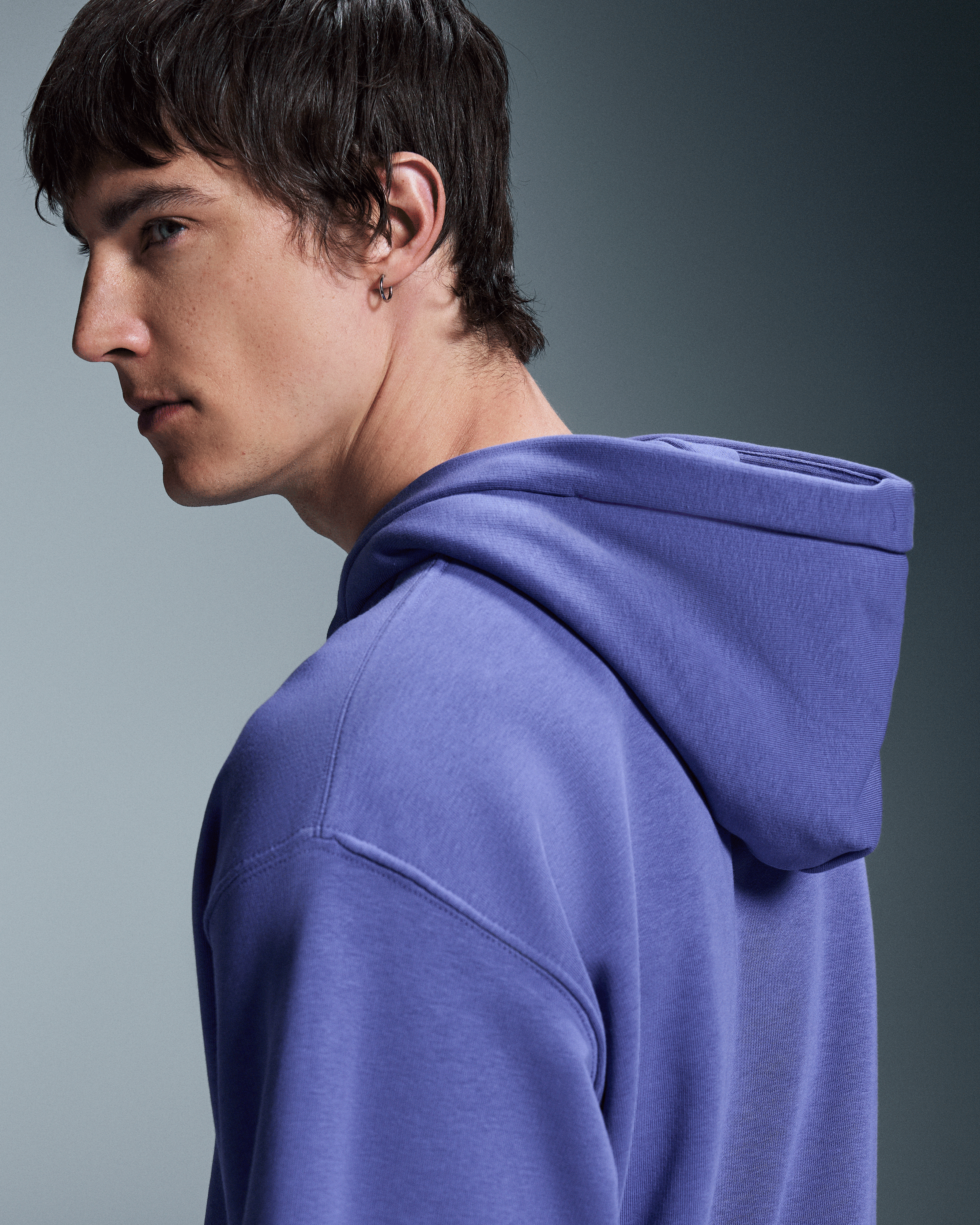 On Running On Club Hoodie Iris