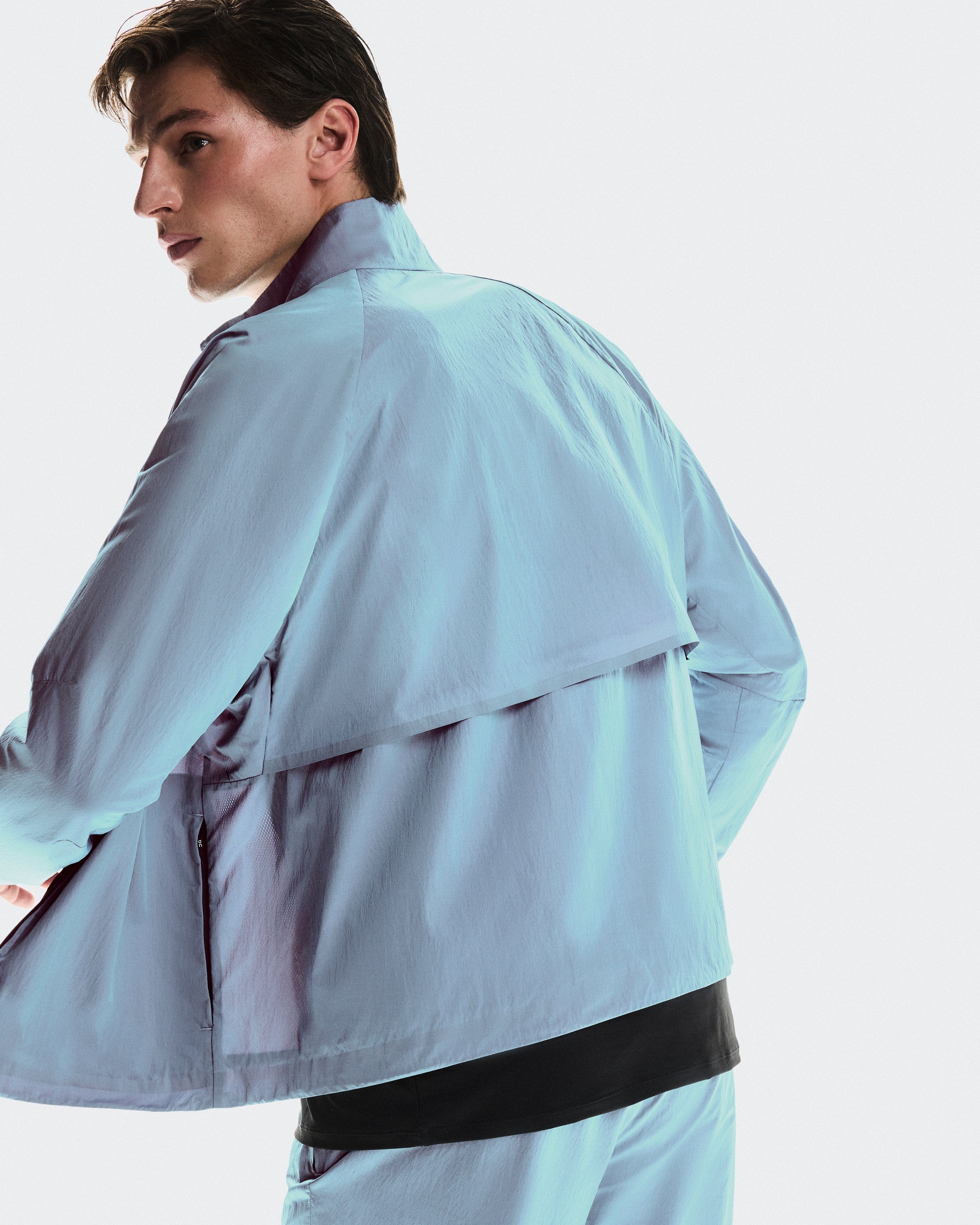 On Running On Court Jacket Geyser