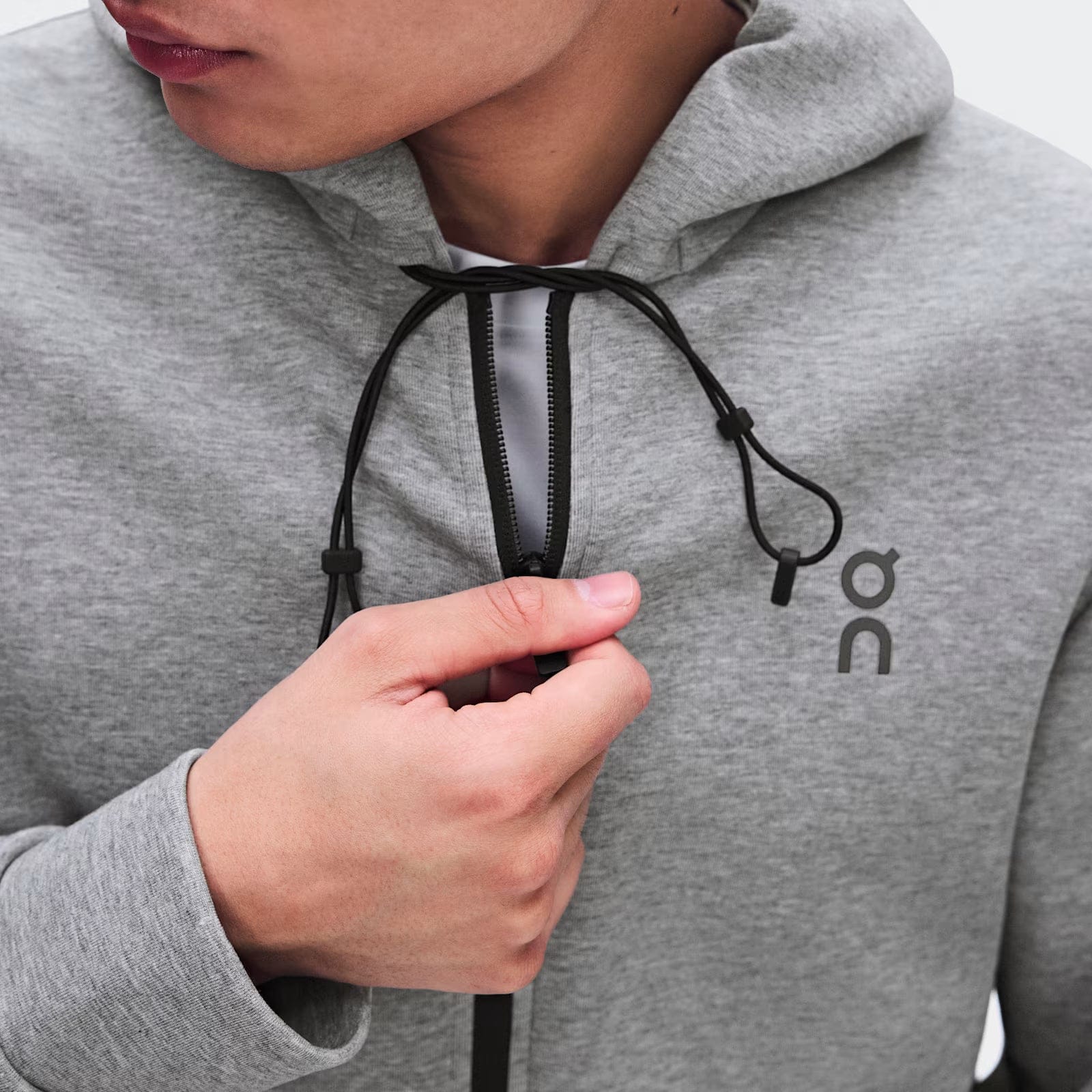 On Running On Focus Tech Zip Hoodie Basalt