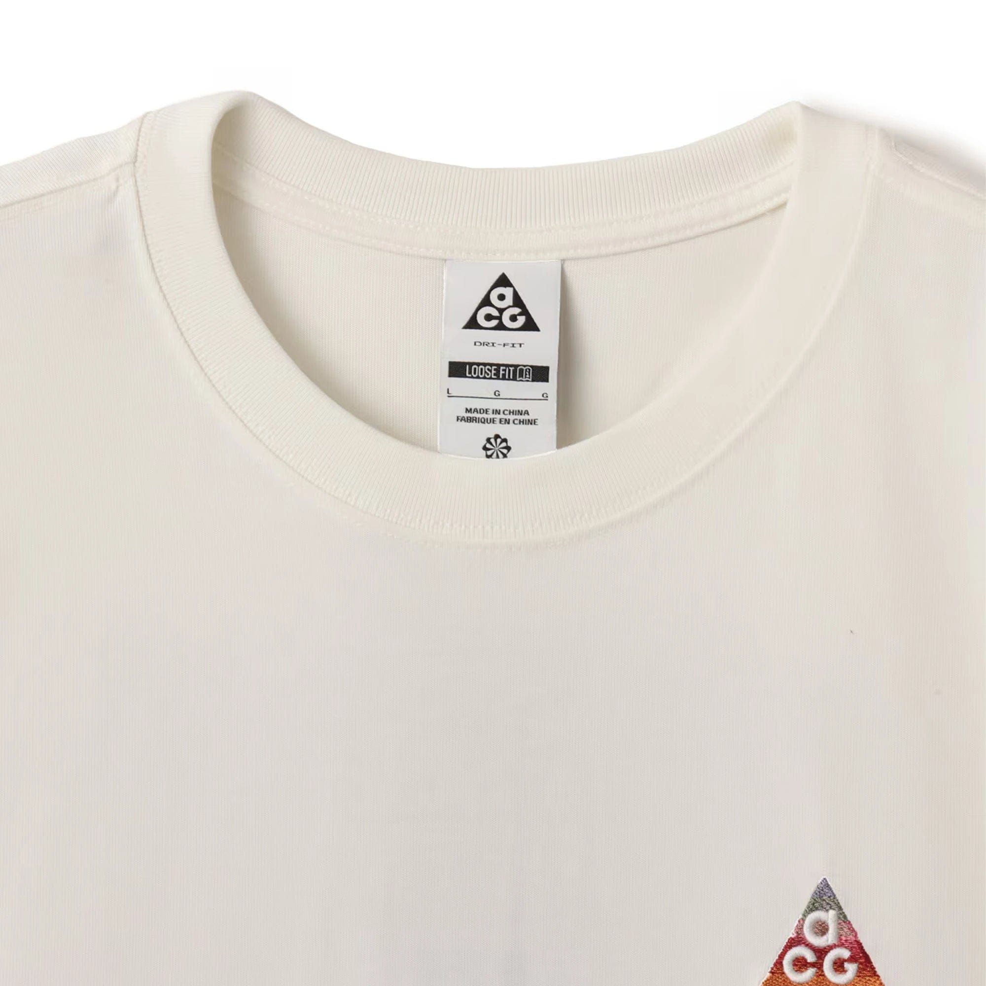 Nike ACG LNY Long - Sleeve T - Shirt Sail