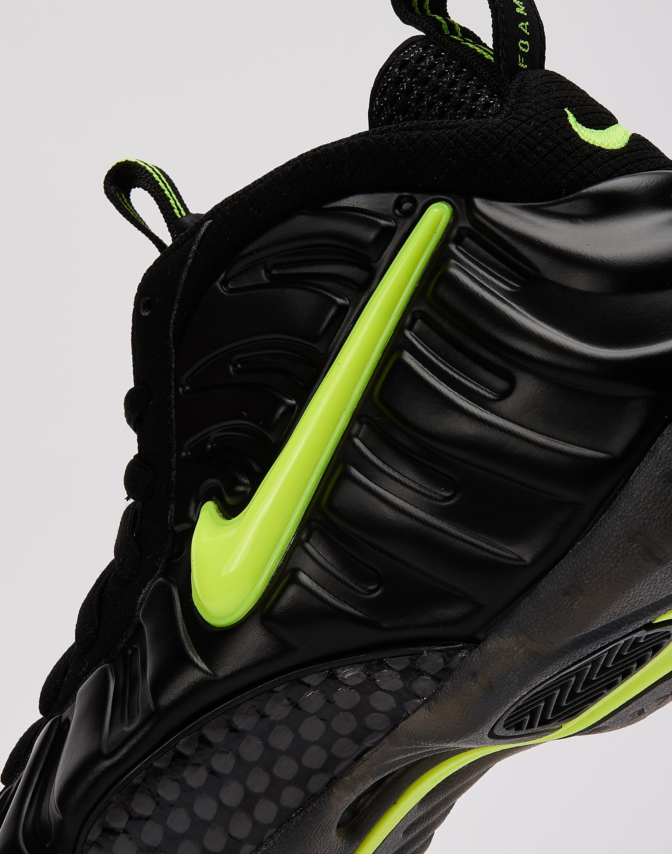 Nike Air Foamposite Pro