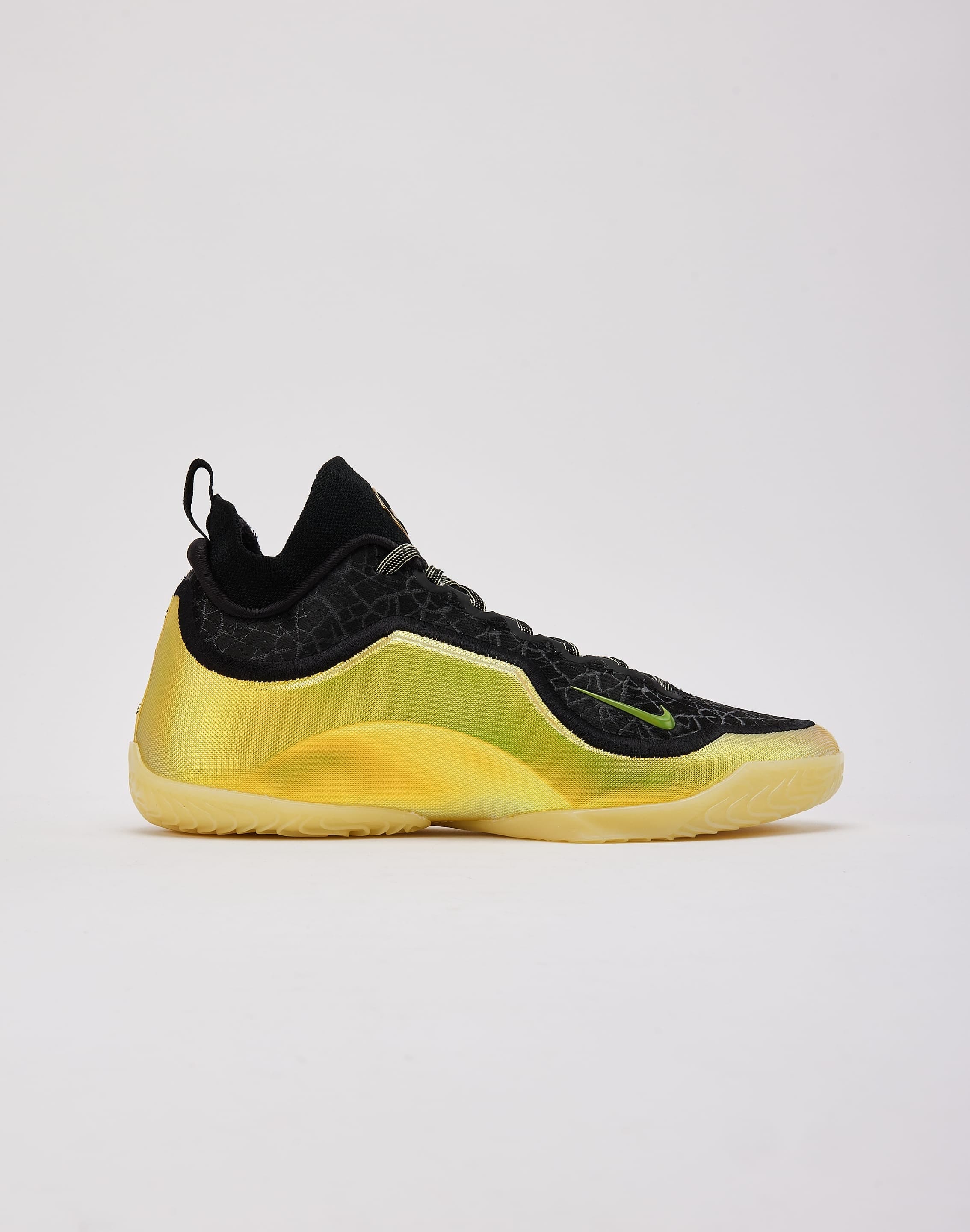 Nike LeBron XXIII Hurt Feelings Write History