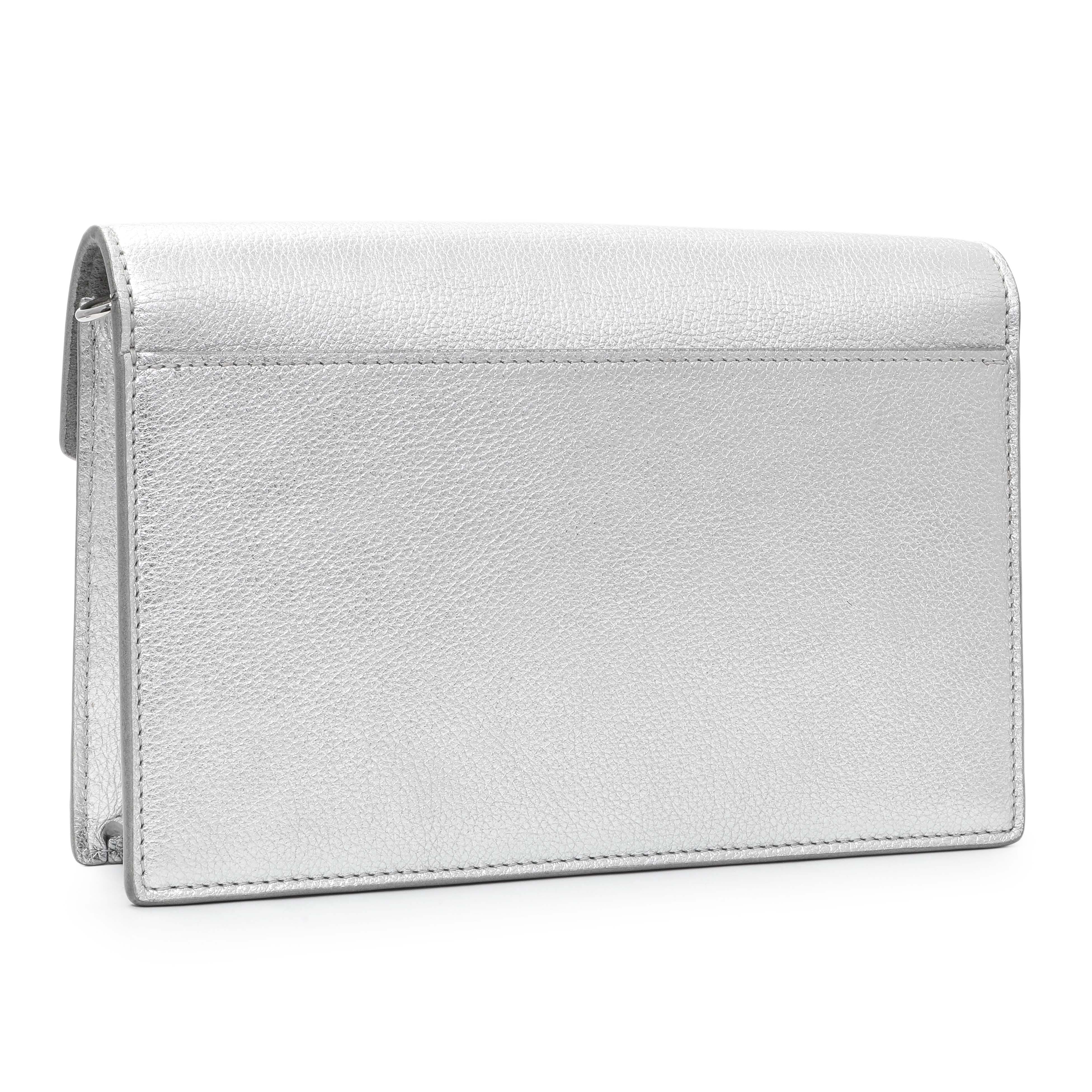 Louis Vuitton Silver Soft Calfskin Mylockme Chain Pochette
