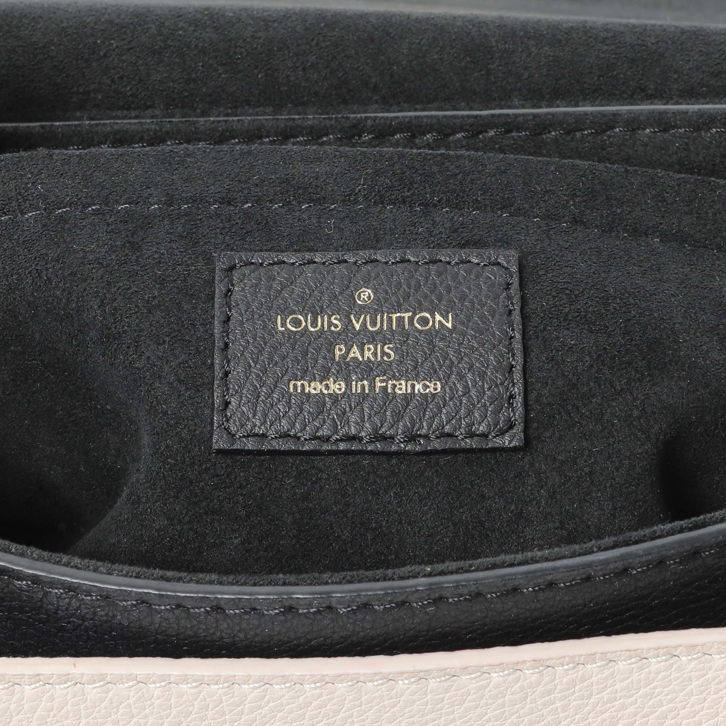 Louis Vuitton Grained Calfskin Lockme Tender