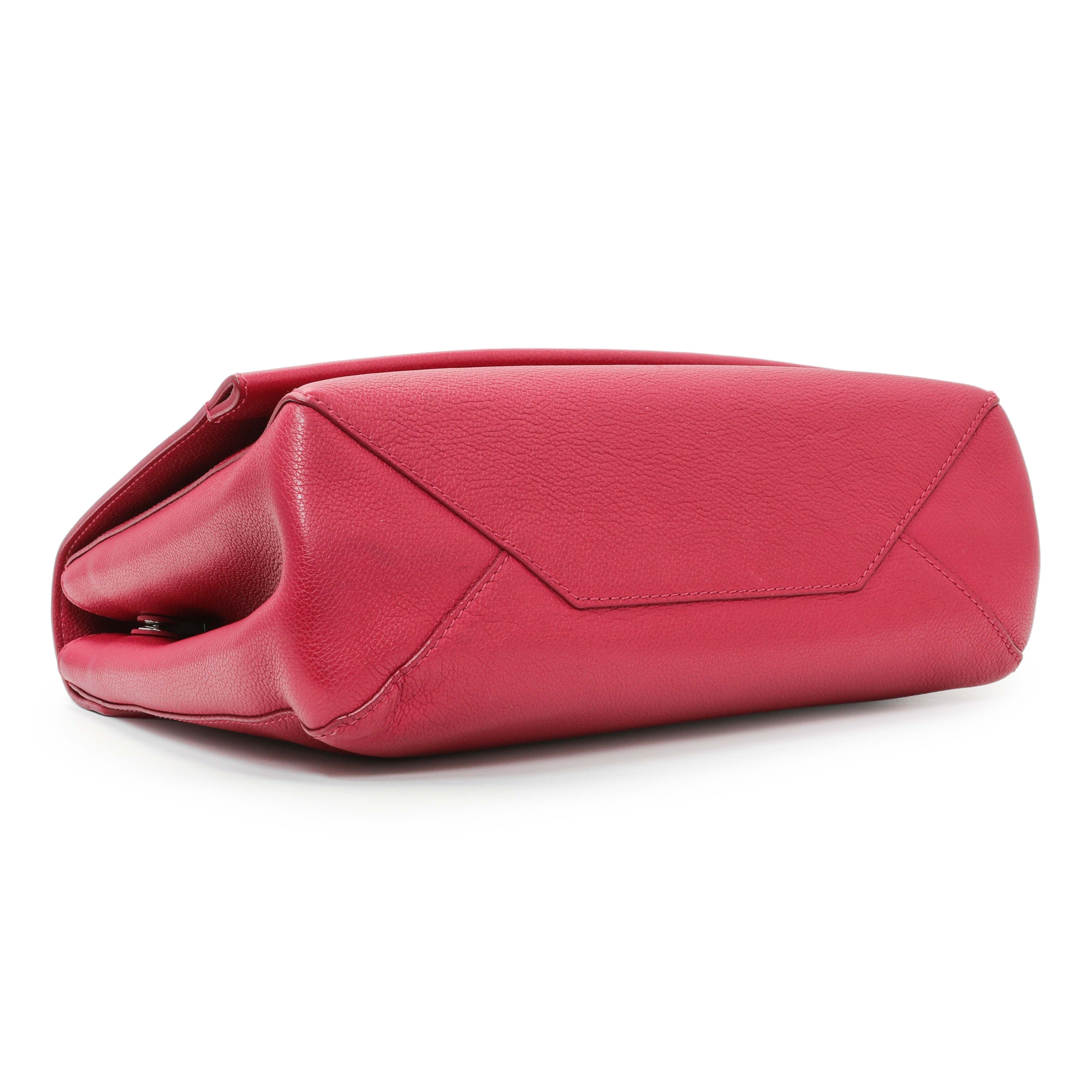 Louis Vuitton Dahlia Soft Calfskin Lockme II Top Handle