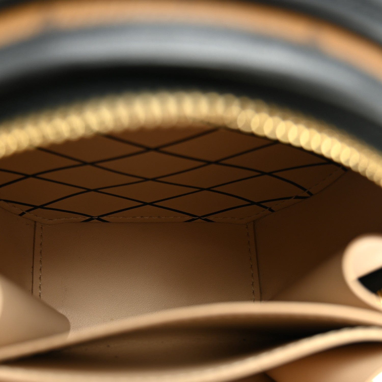 Louis Vuitton Reverse Monogram Mini Boite Chapeau
