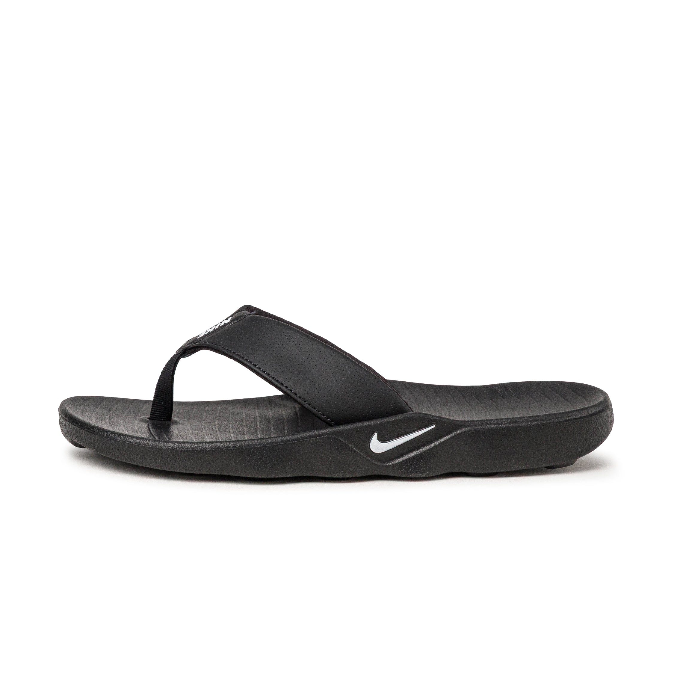 Nike Marina