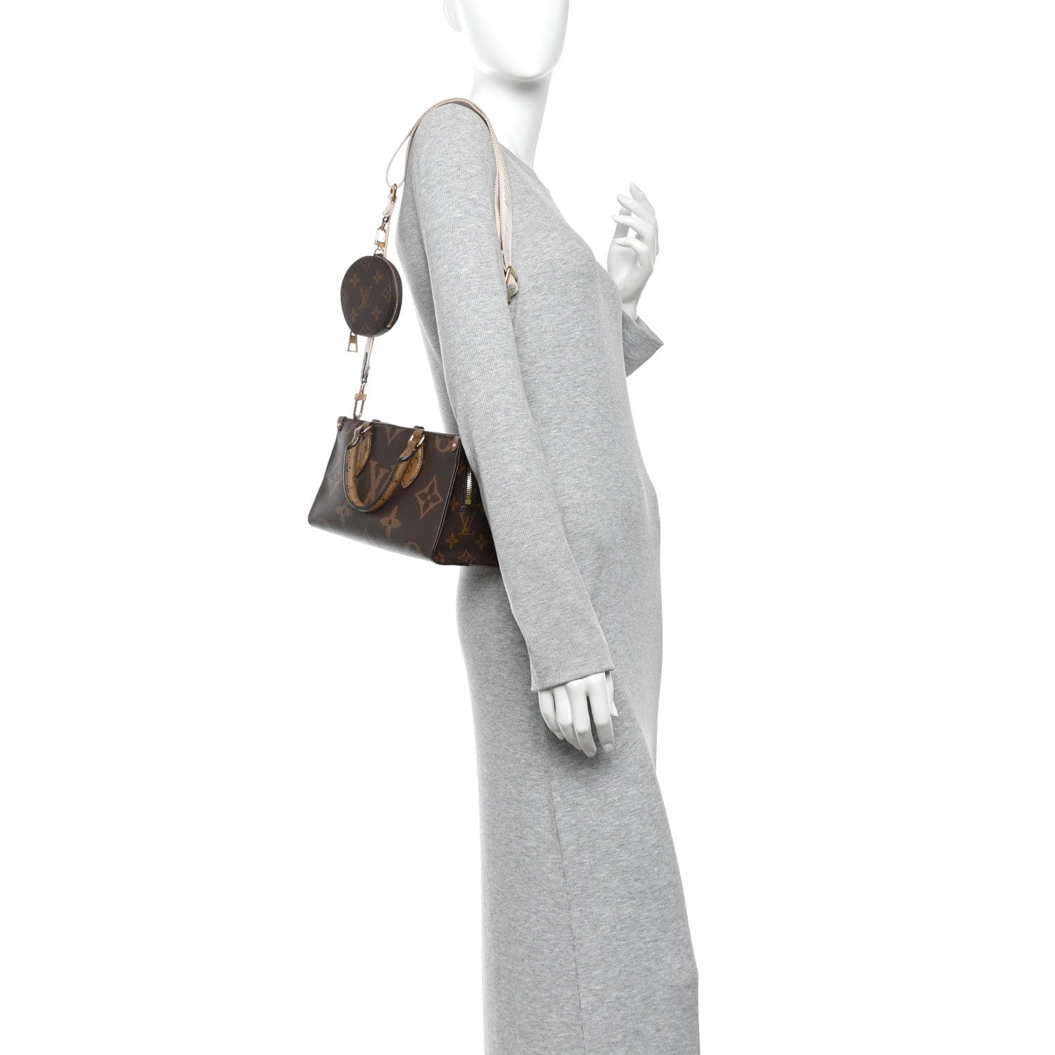 Louis Vuitton Reverse Monogram Giant OnTheGo East West