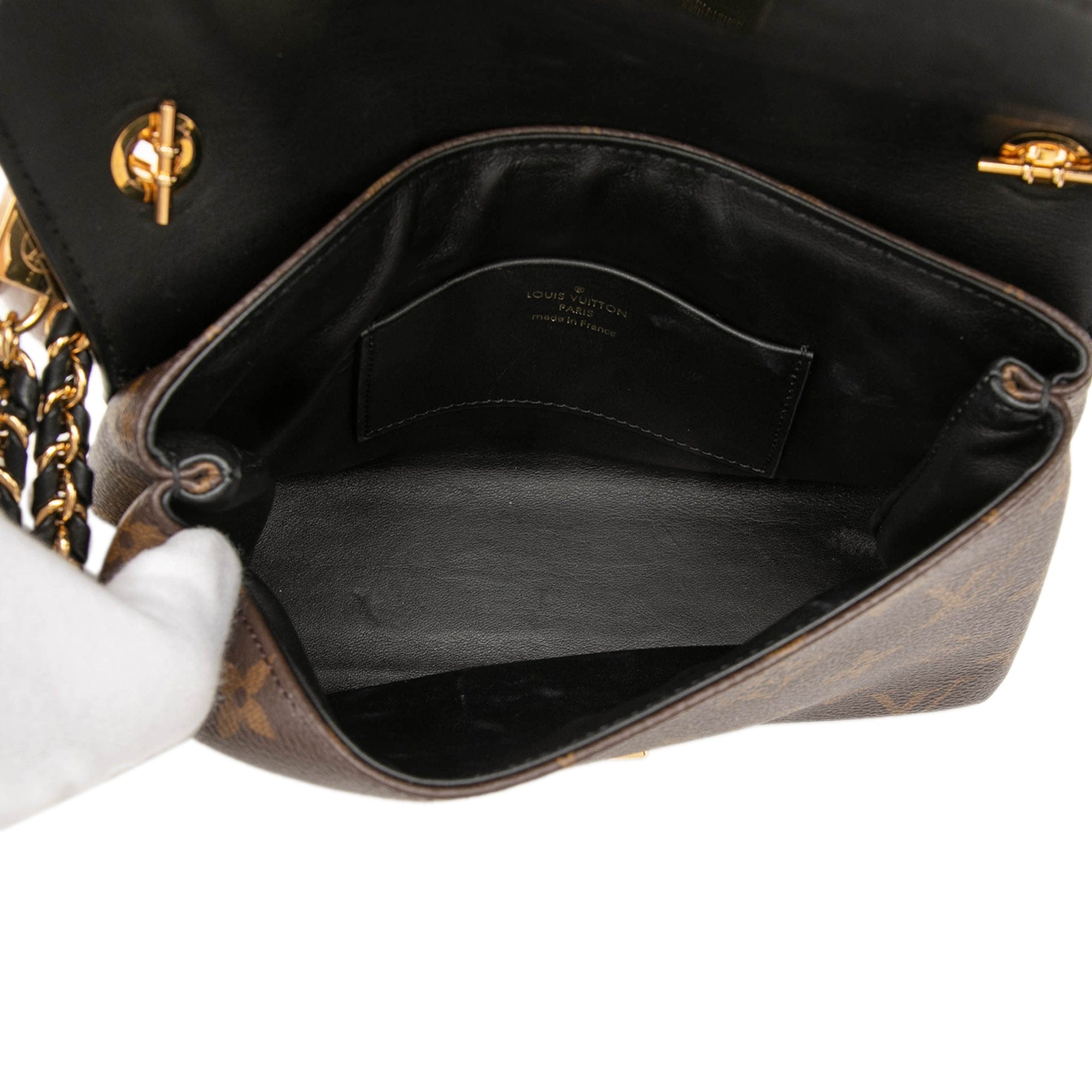 Louis Vuitton Monogram Thelma Pochette