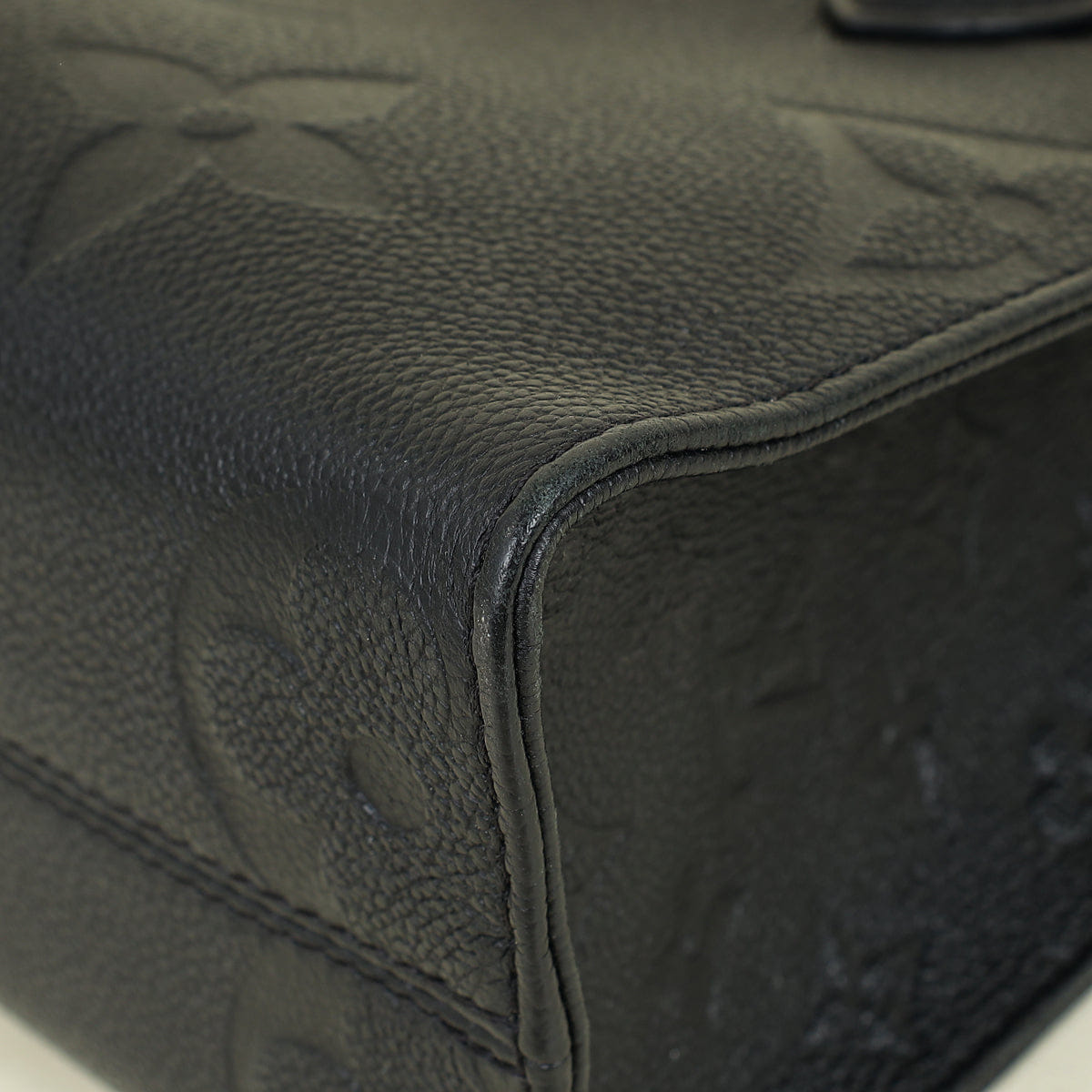 Louis Vuitton Black Monogram Giant Empreinte OntheGo PM Bag