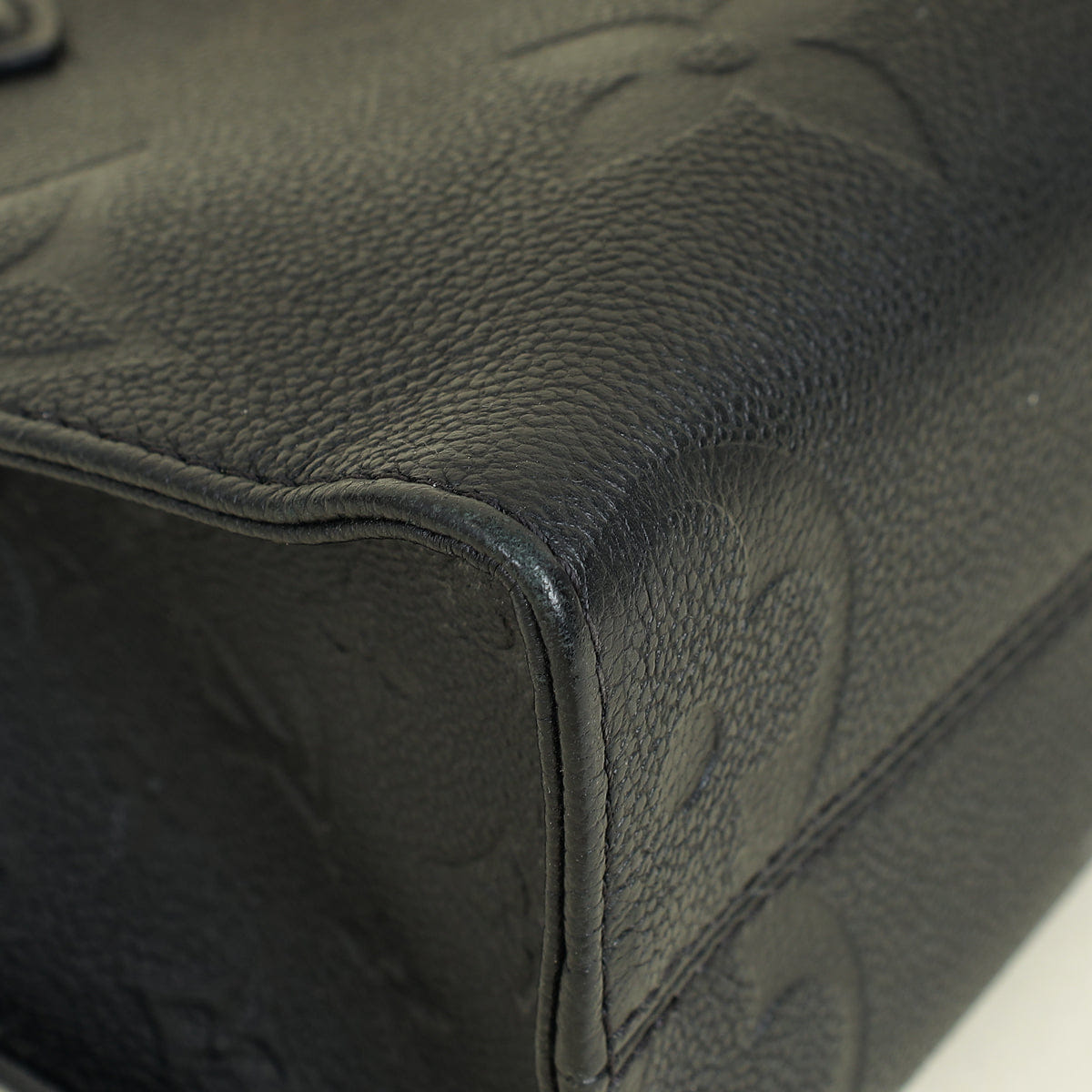 Louis Vuitton Black Monogram Giant Empreinte OntheGo PM Bag