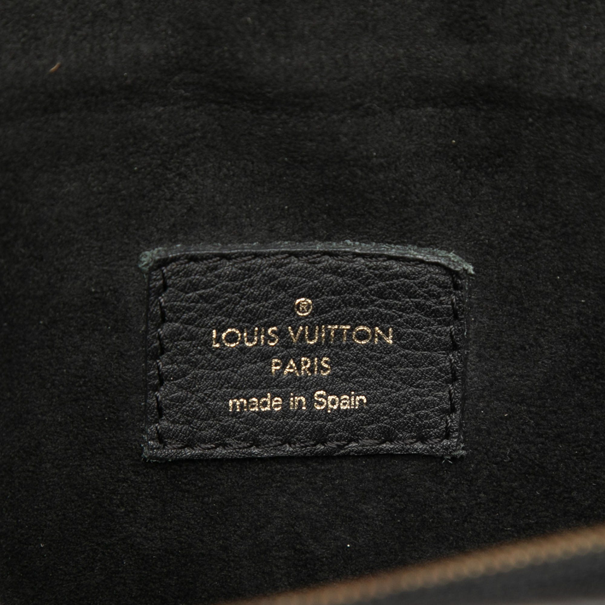 Louis Vuitton Monogram Victoire