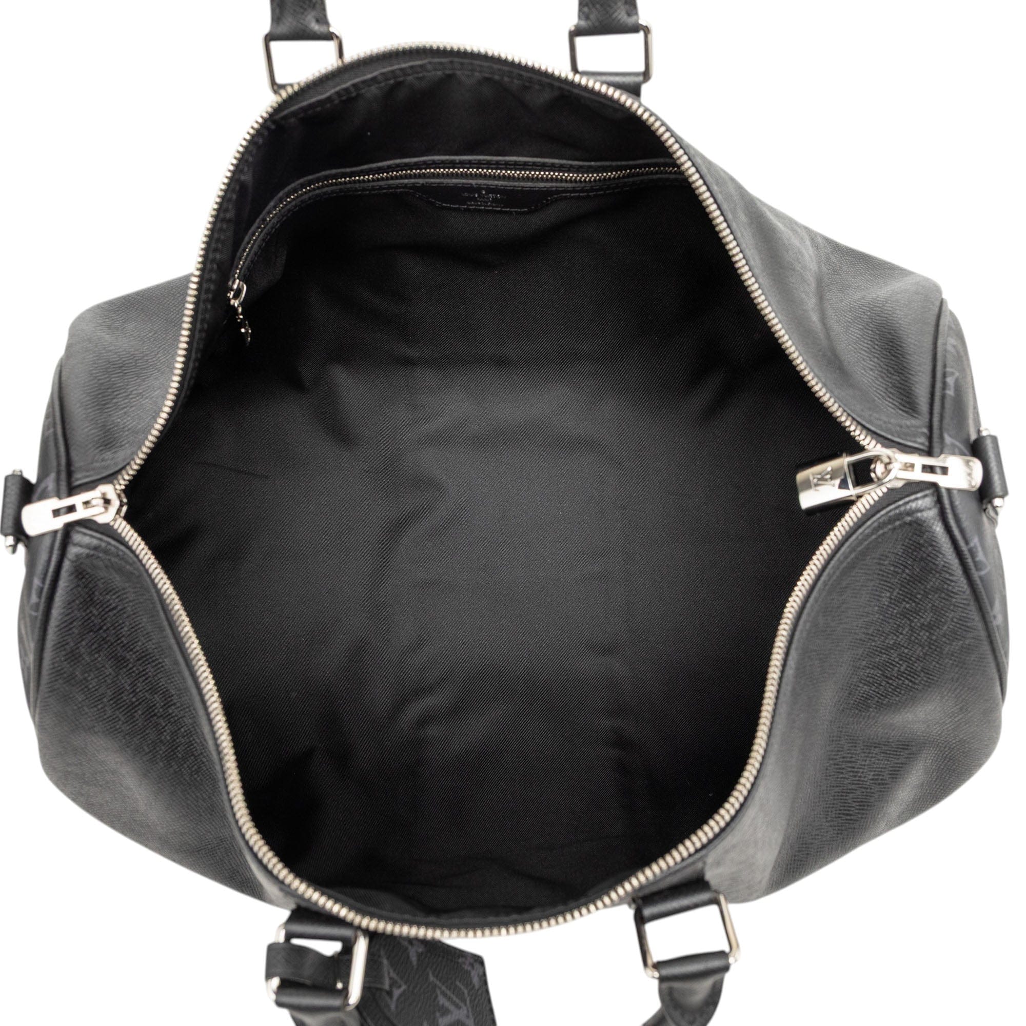 Louis Vuitton Taiga Keepall Bandouliere 50