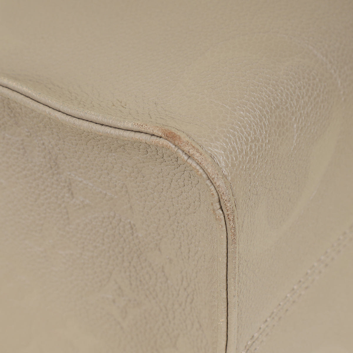 Louis Vuitton Tourterelle Beige Monogram Giant Empreinte Onthego MM Bag