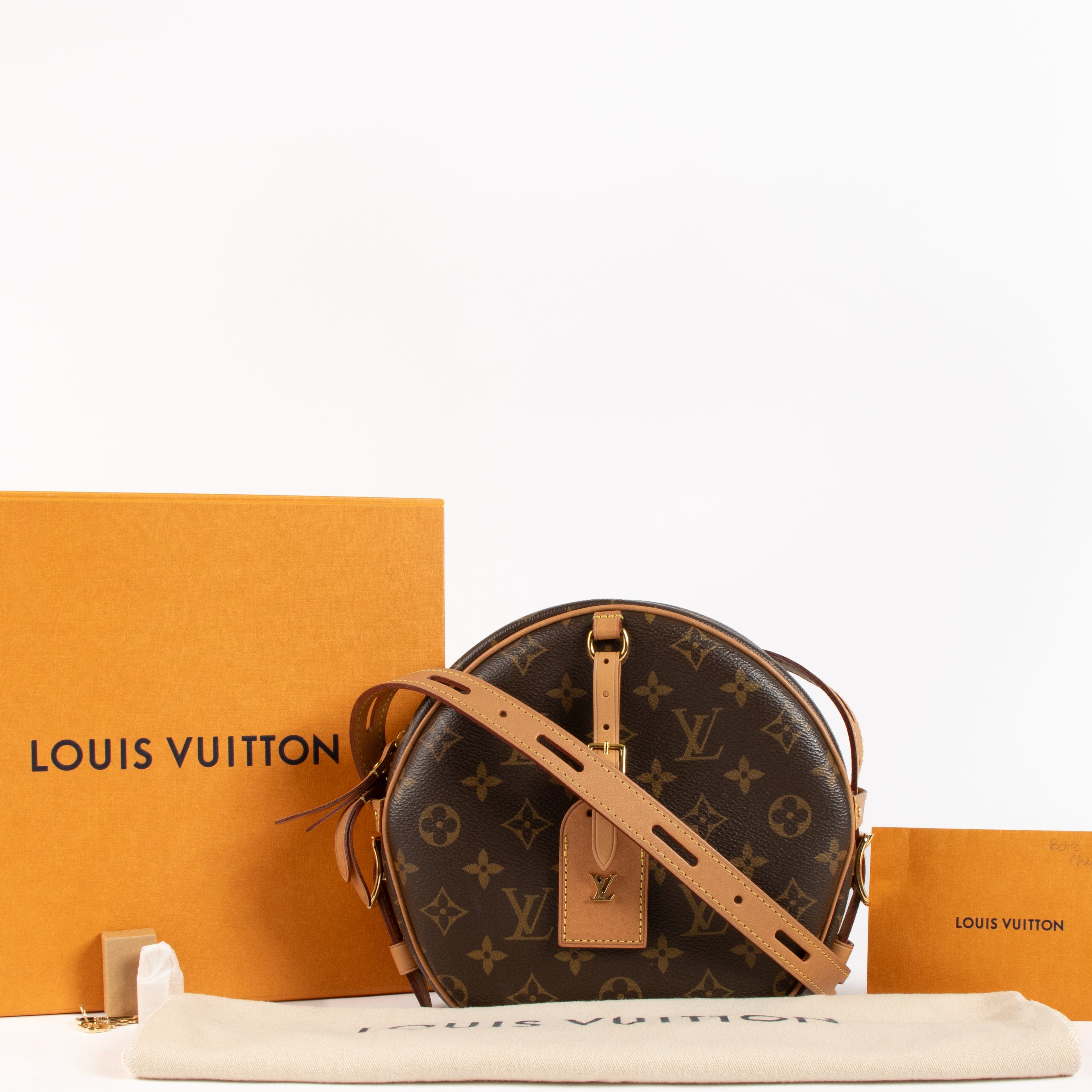 Louis Vuitton Monogram Boite Chapeau Souple MM Bag