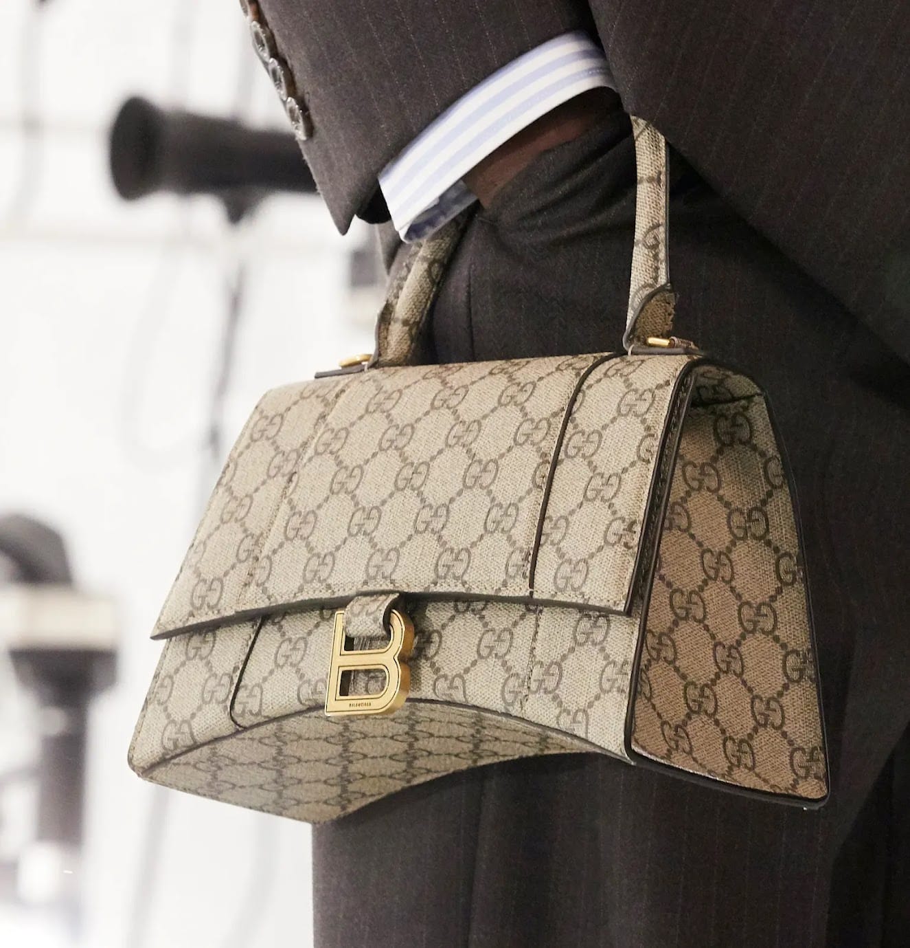 BALENCIAGA x GUCCI HOURGLASS BAG SIZE S