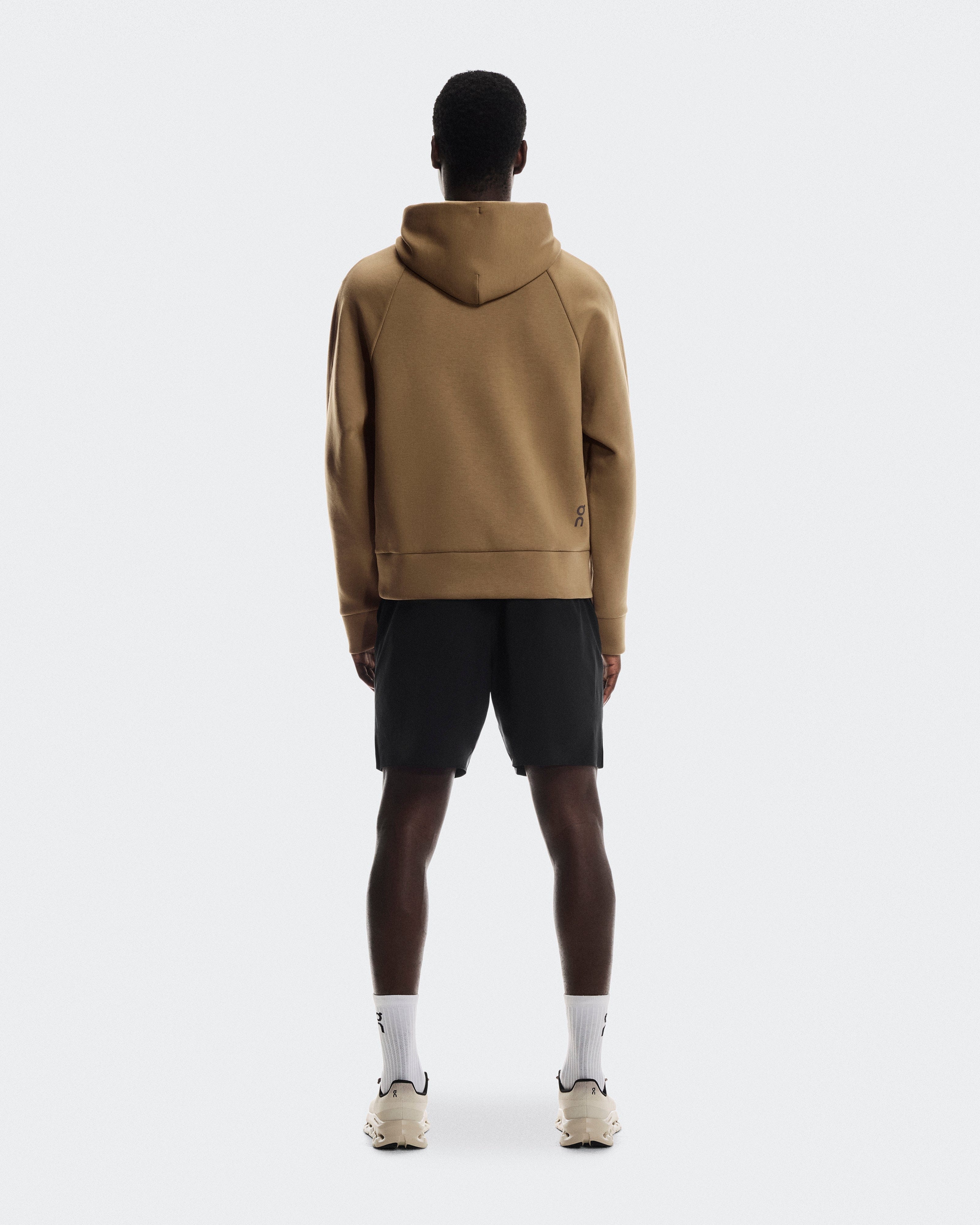 On Running On Focus Tech Hoodie Nutmeg