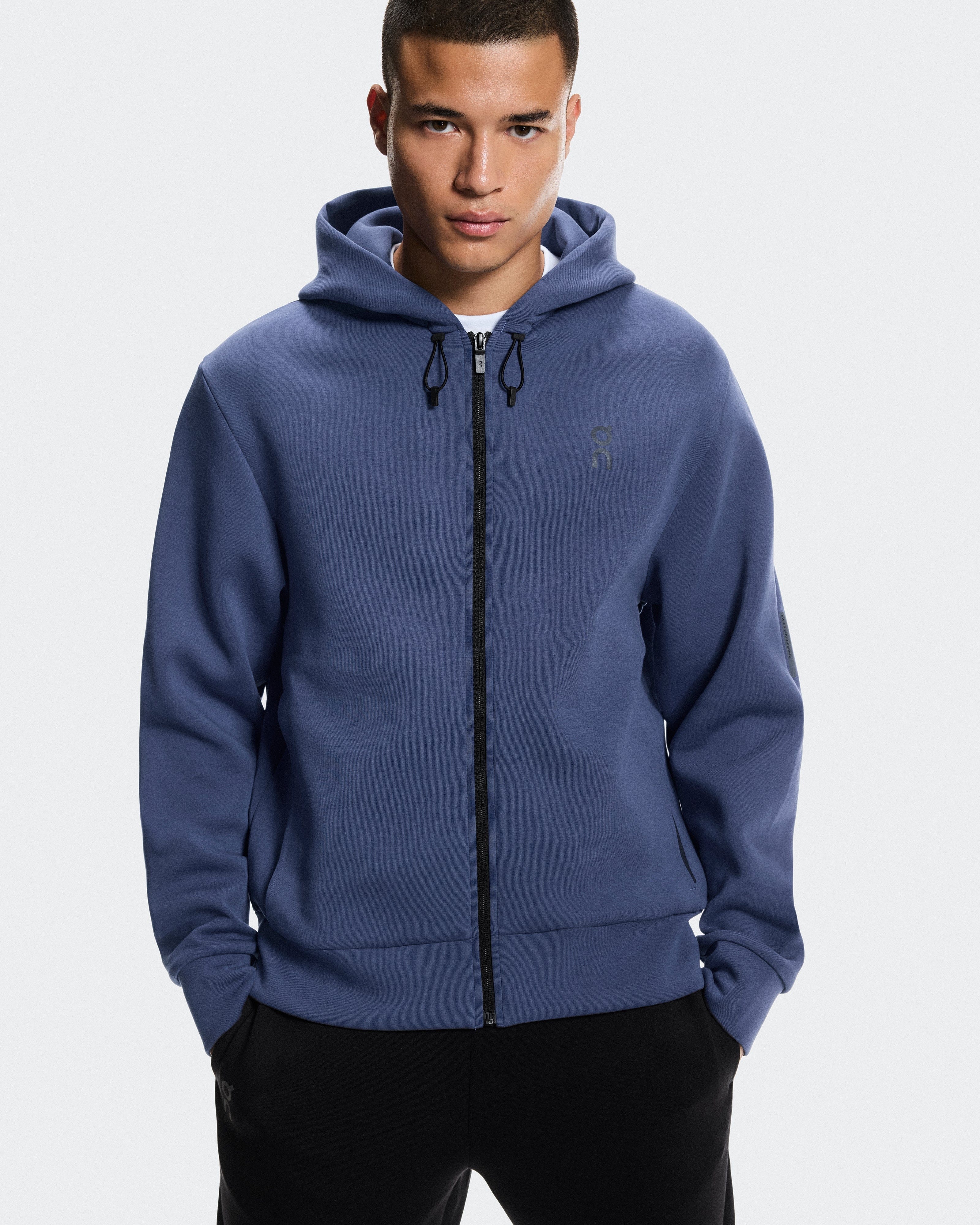 On Running On Focus Tech Zip Hoodie Acai
