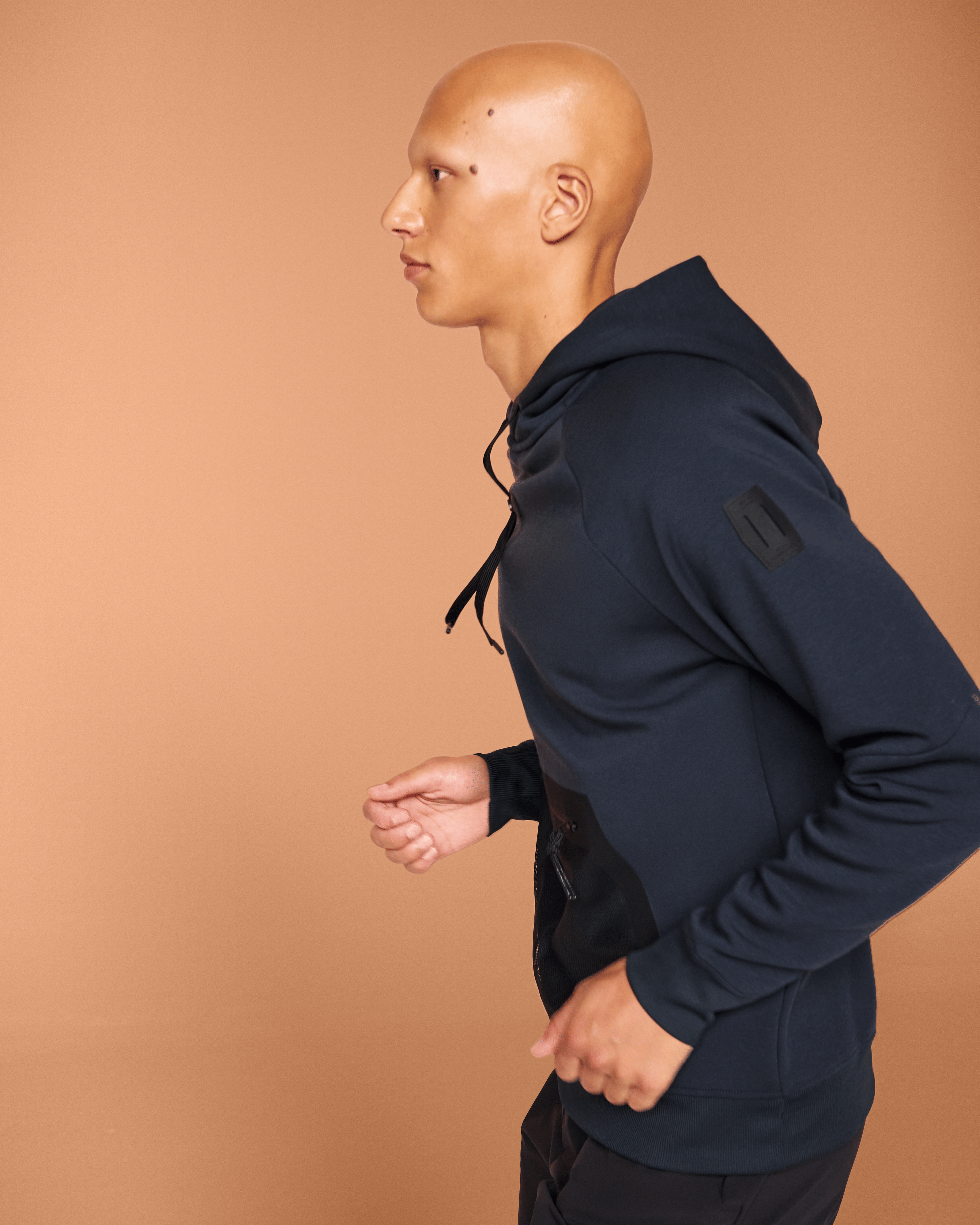 On Running On Hoodie Navy