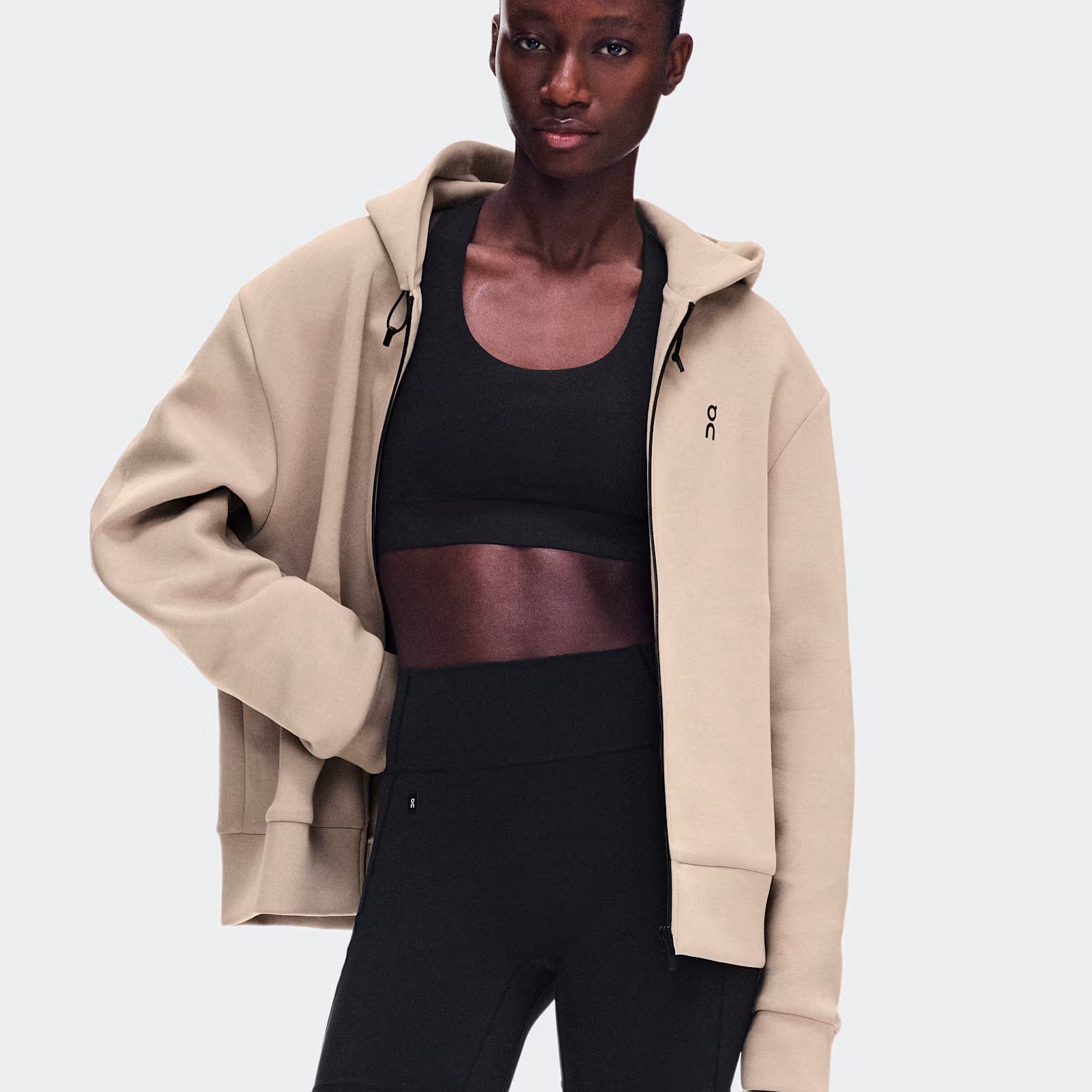 On Running On Focus Tech Zip Hoodie Desert (Women'S)