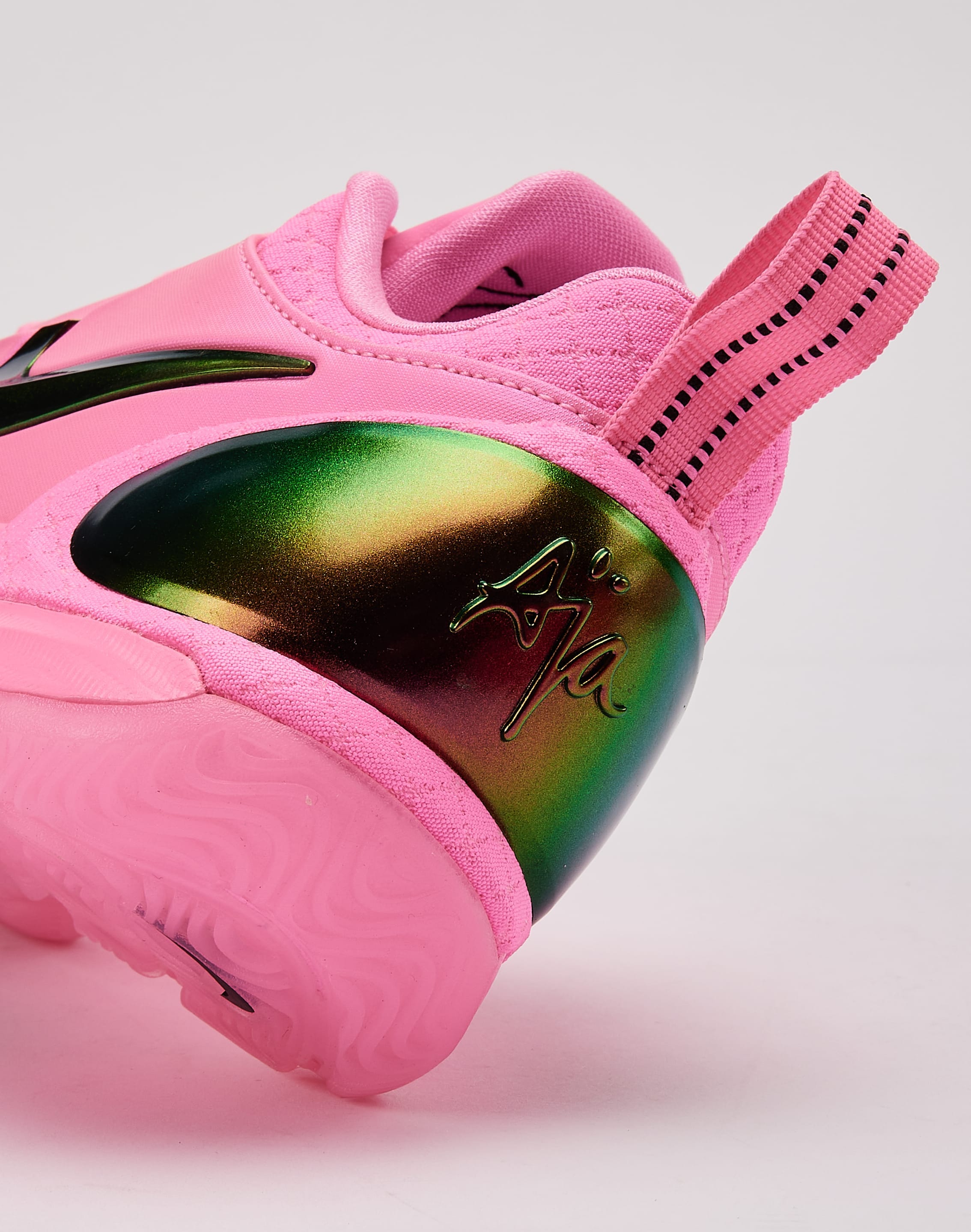 Nike A'Two 'A'Pink Shoe'