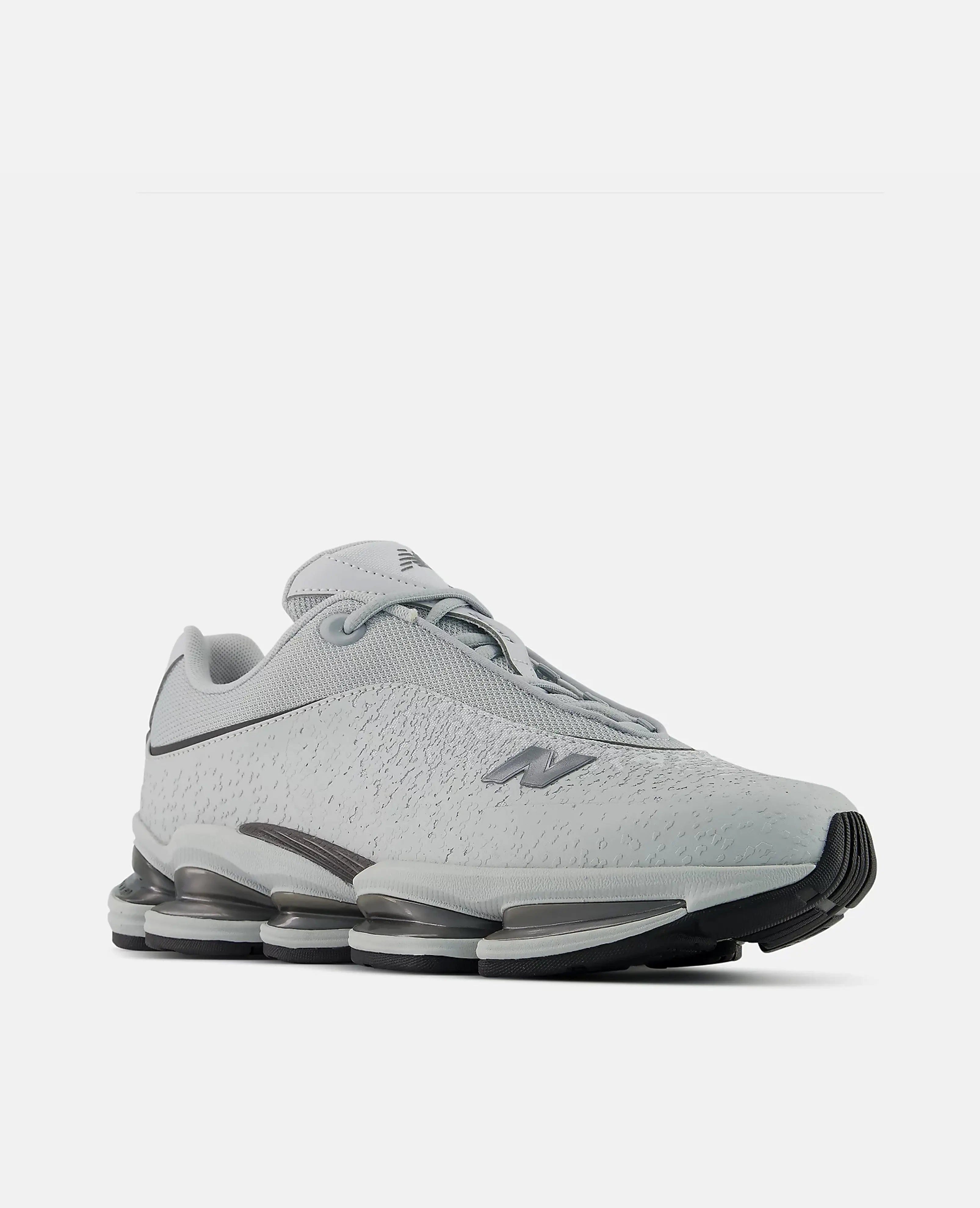 New Balance Abzorb 2000s (FRESH AIR)