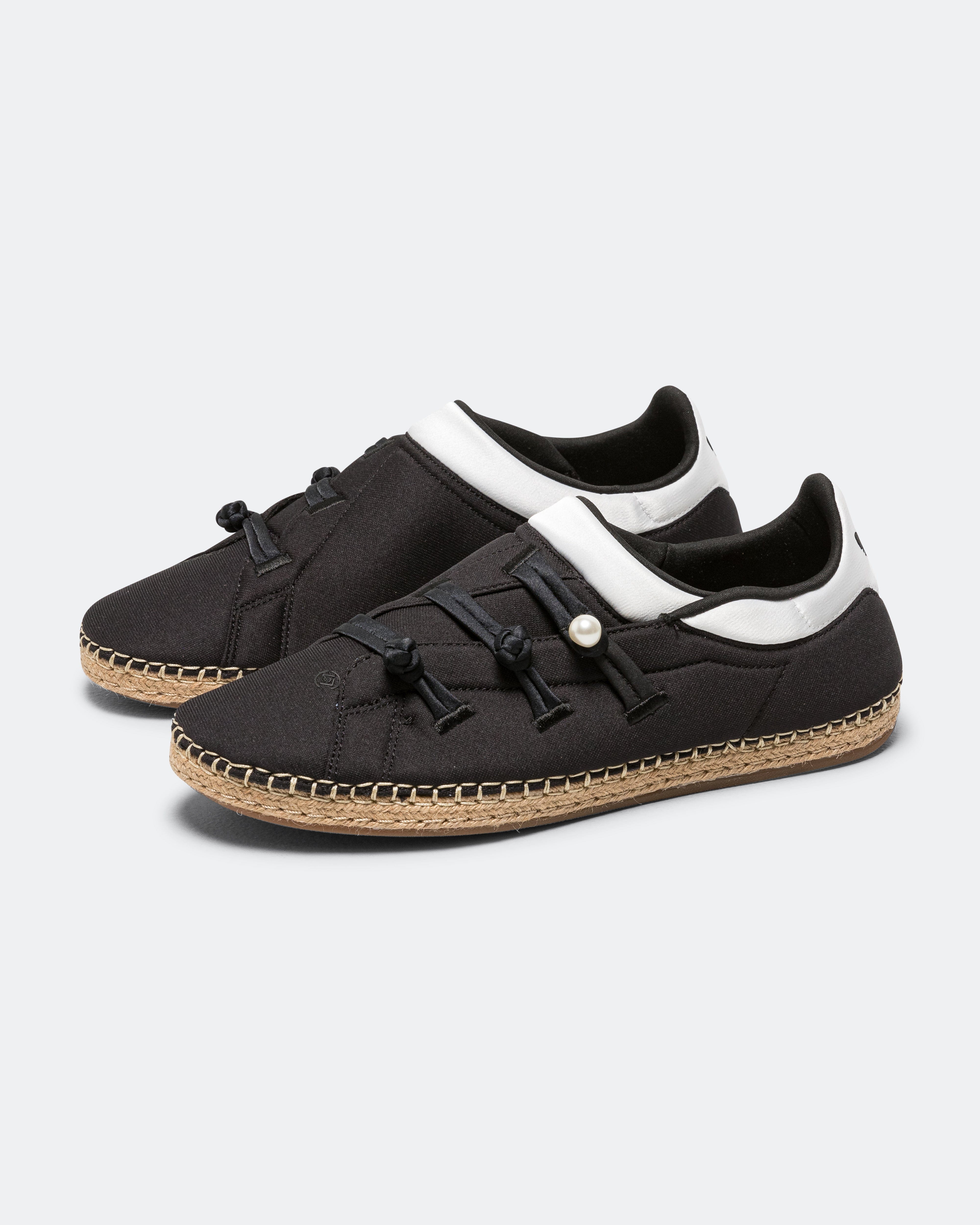 adidas Qi Flow x CLOT by Edison Chen - Core Black/Footwear White