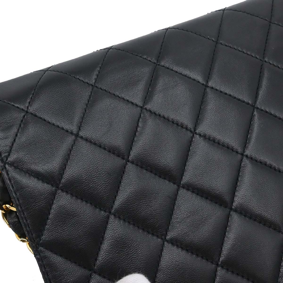 Louis Vuitton Chanel 1997 - 1999 Black Lambskin Pushlock Small Full Flap Shoulder Bag