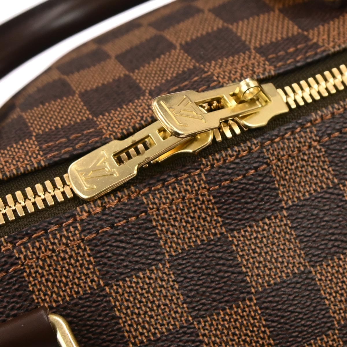 Louis Vuitton 2006 Damier Keepall 50 Travel Duffle Handbag N41427